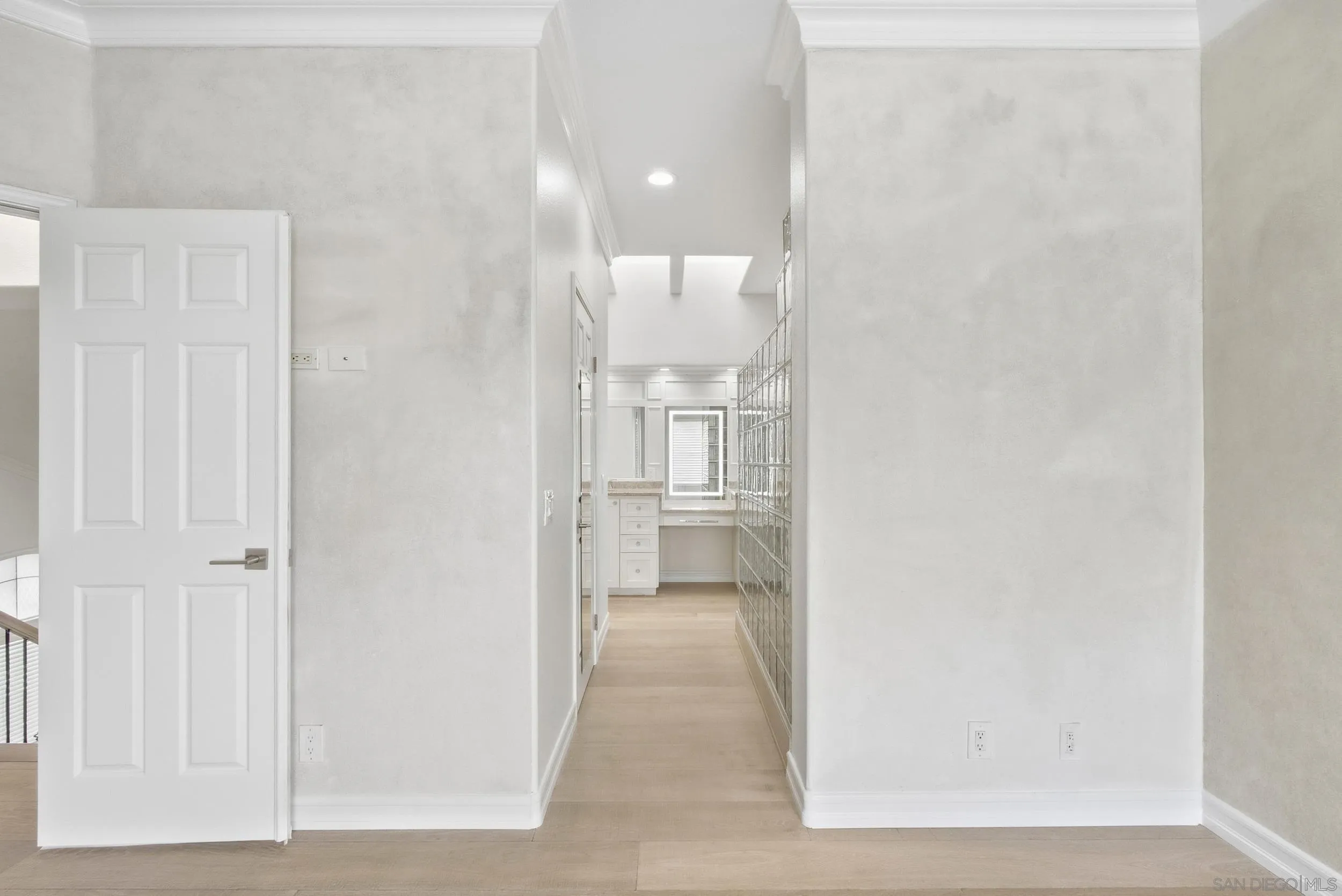 https://cdn.realtyfeed.com/cdn/127/260023282/03bb17b420552e41b3cfecf02ca12292.webp