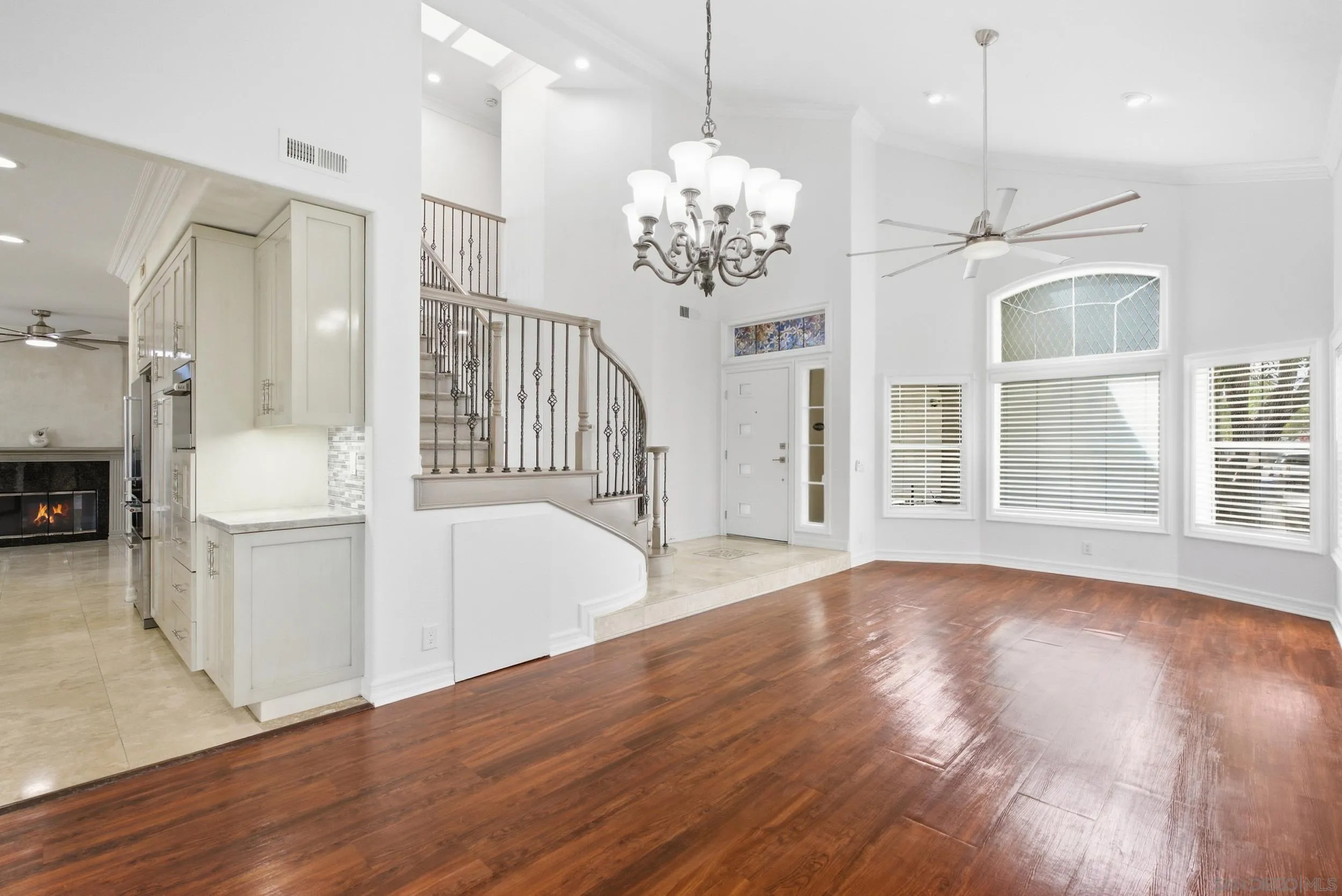 https://cdn.realtyfeed.com/cdn/127/260023282/2e7befc80ee0ee29393e2005b251a88c.webp