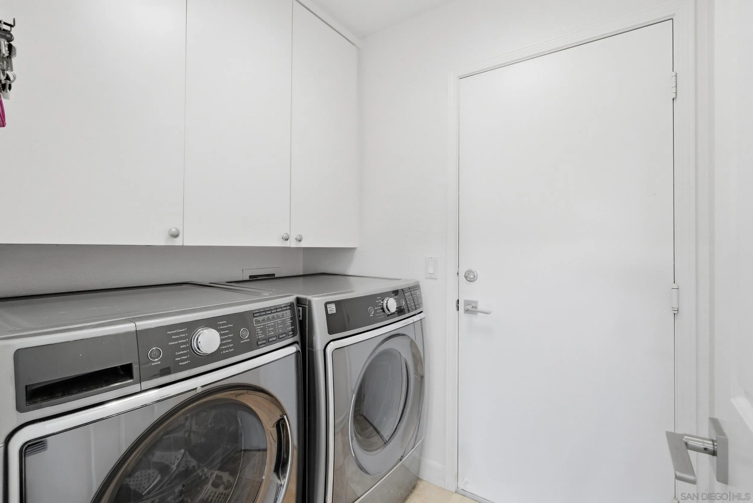 https://cdn.realtyfeed.com/cdn/127/260023282/3eef76d8b9d8c8b0cfea55e6e0695ef4.webp