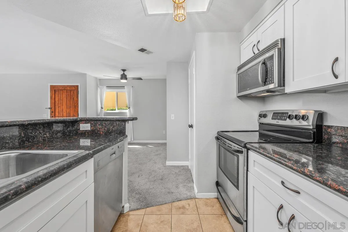 https://cdn.realtyfeed.com/cdn/127/260023288/478ac802afcee28eca0b12c51fe4cda8.webp