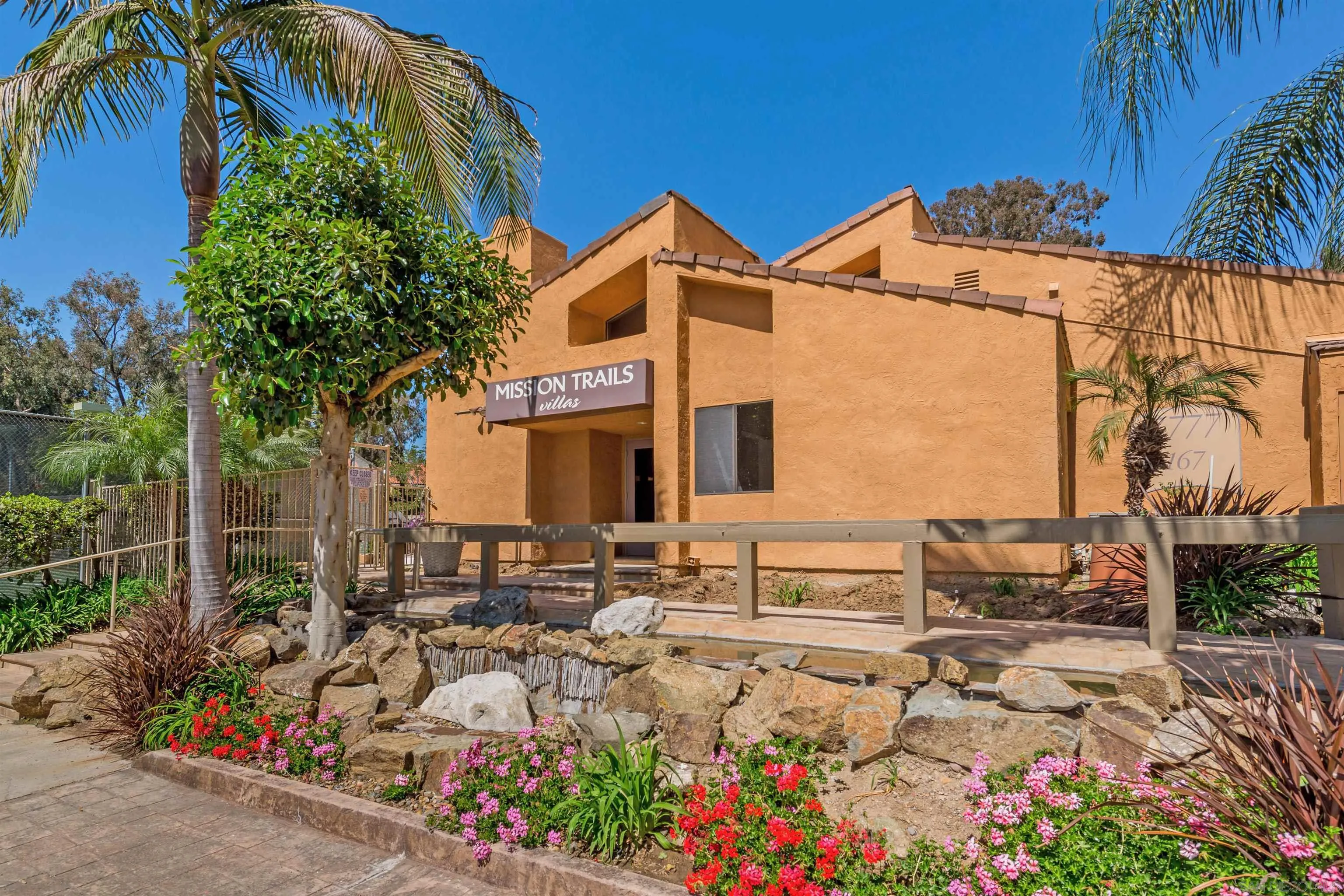 https://cdn.realtyfeed.com/cdn/127/260023291/2495ee76a725907a025290892b7fed68.webp