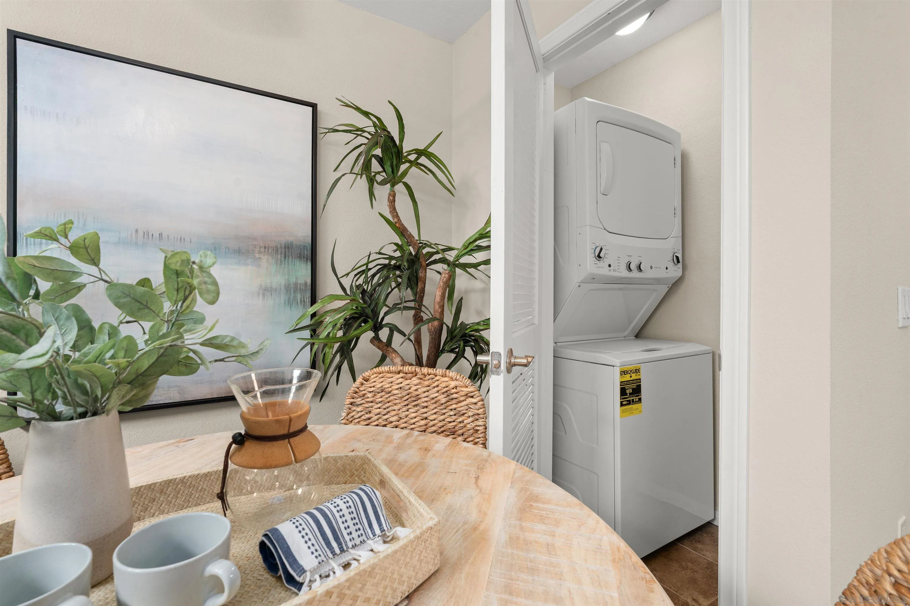https://cdn.realtyfeed.com/cdn/127/260023291/88002c11440606ecf81d856e06fd47ed.webp
