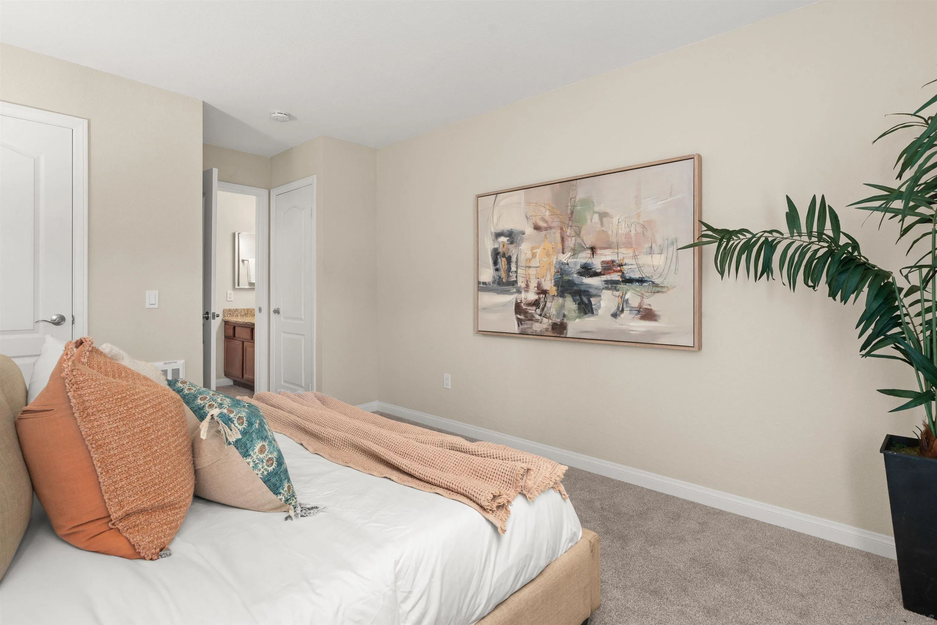 https://cdn.realtyfeed.com/cdn/127/260023291/cb5b8bf955d632302ecd0558e5646859.webp