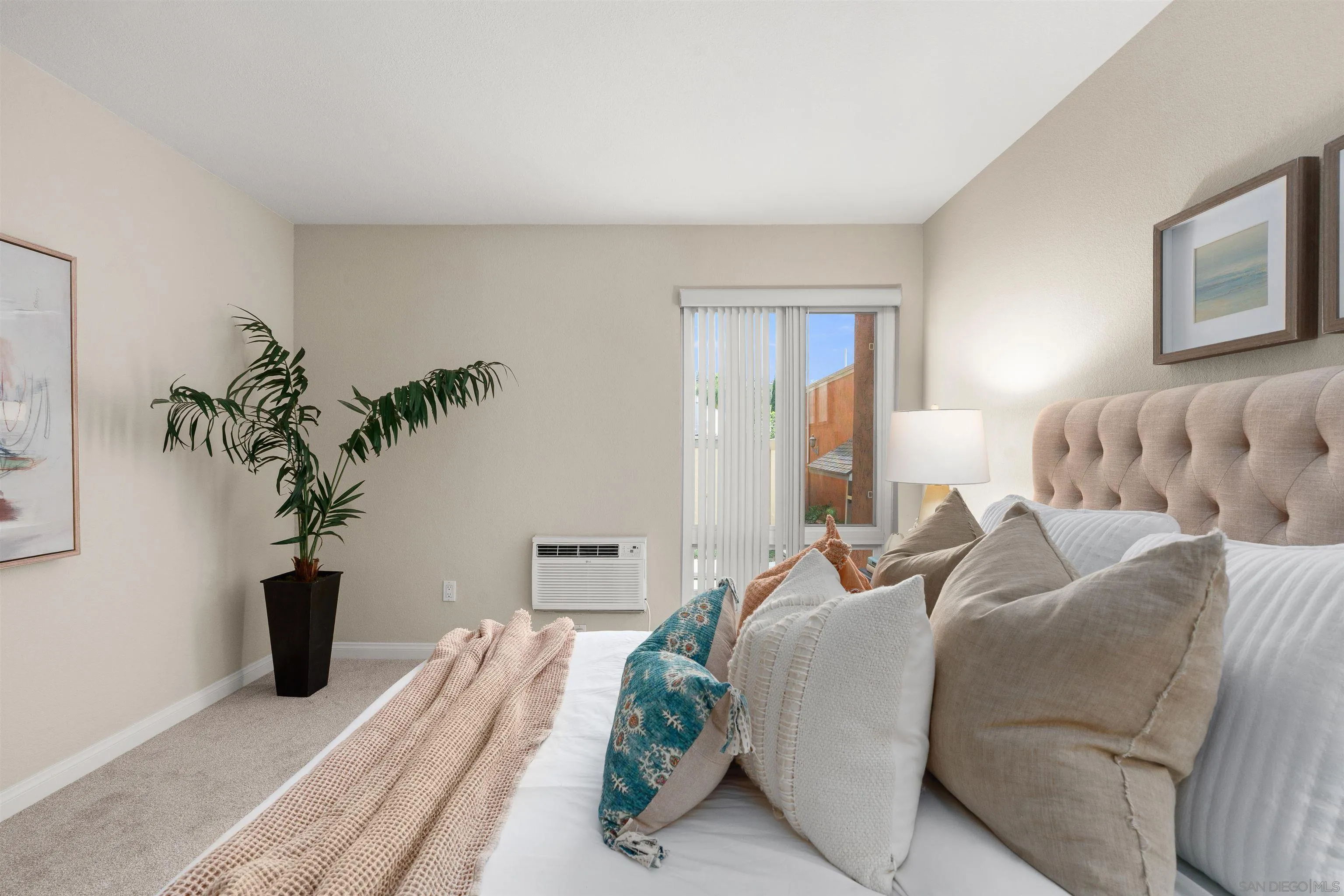 https://cdn.realtyfeed.com/cdn/127/260023291/e28f0e64226de66786f27fe6c7bb89c2.webp