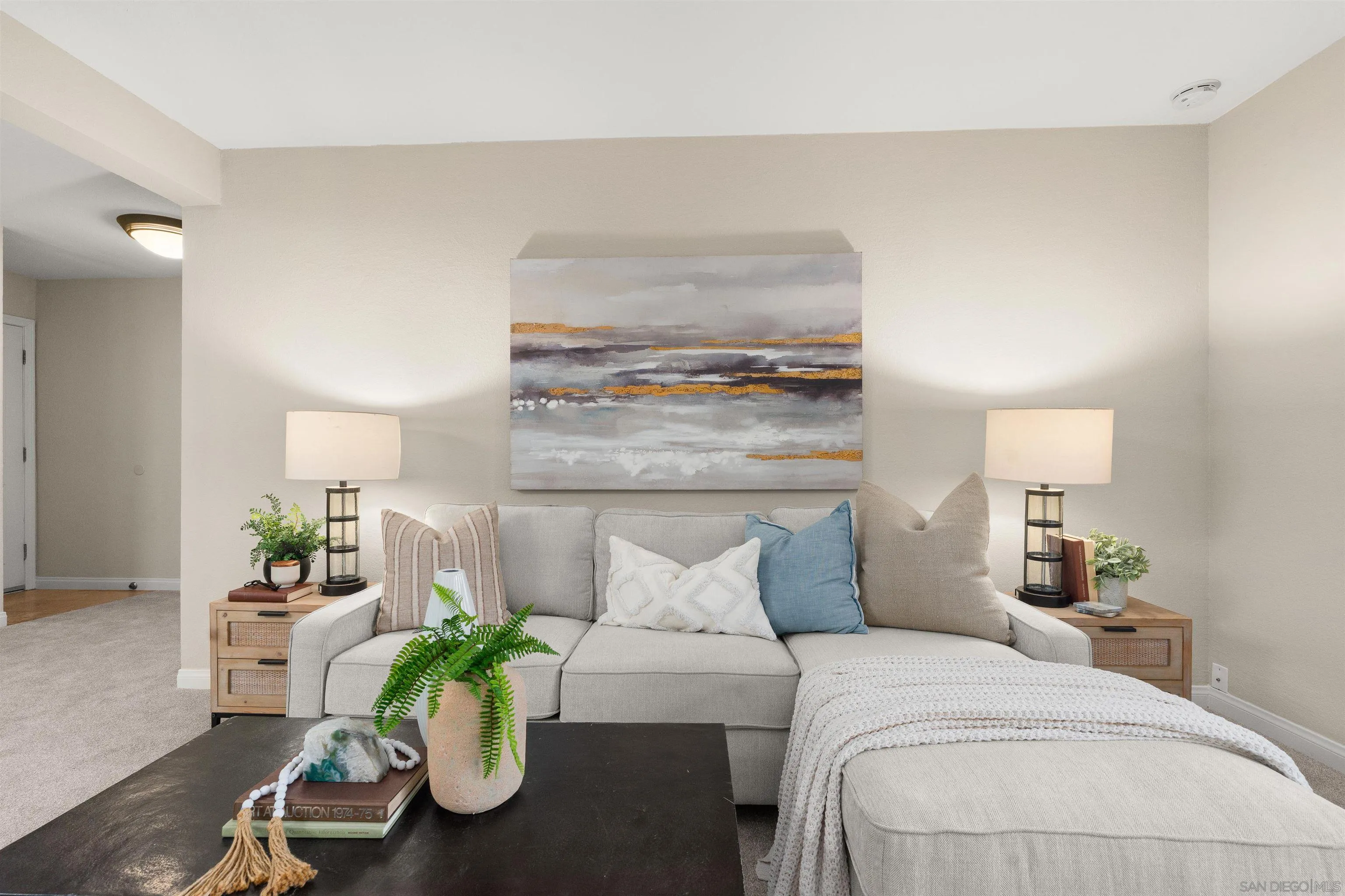 https://cdn.realtyfeed.com/cdn/127/260023291/eb29a2b868f67a95c211805a46593def.webp