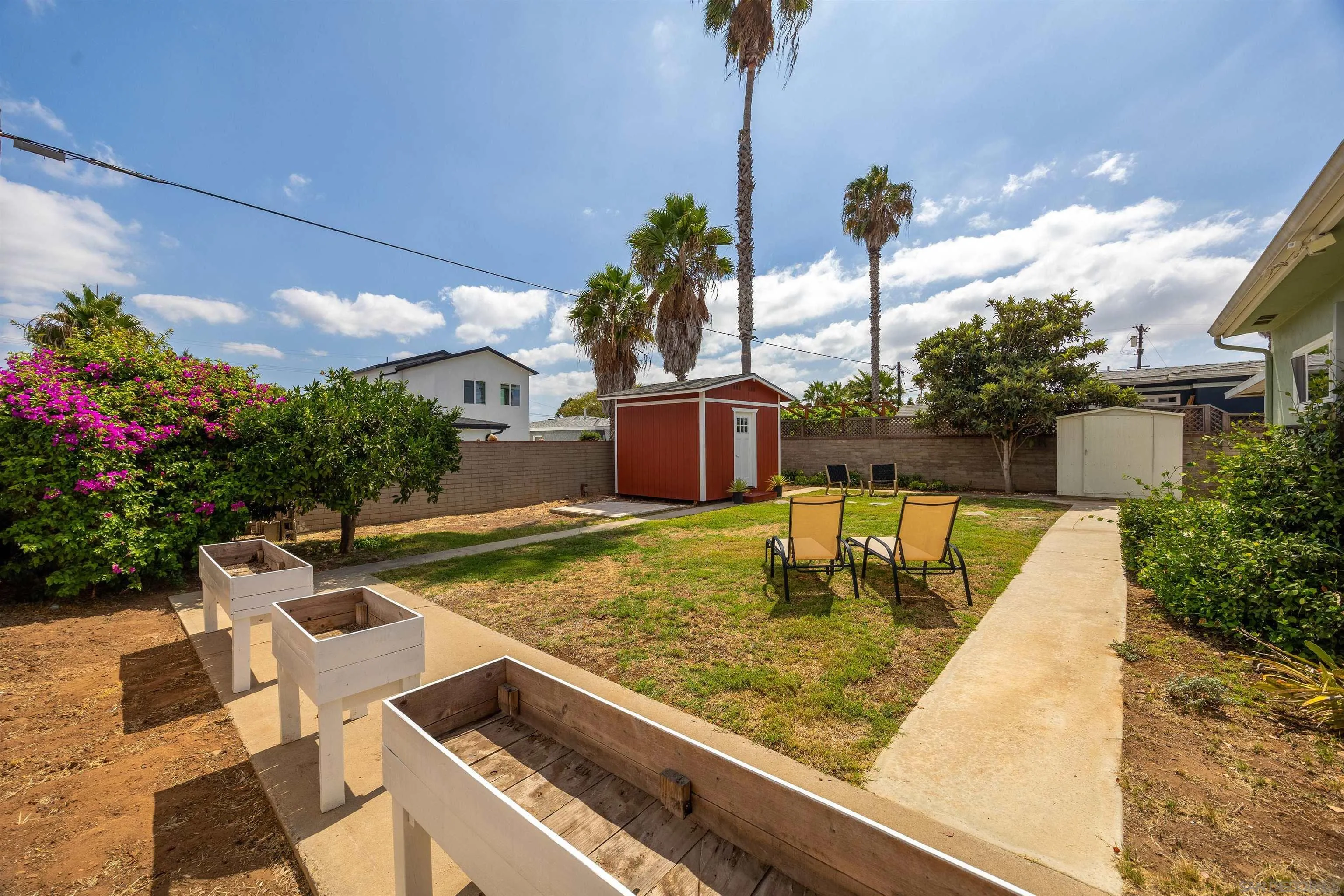 https://cdn.realtyfeed.com/cdn/127/260023293/186aaaf680c1b1aebb62680b6d73d4f4.webp