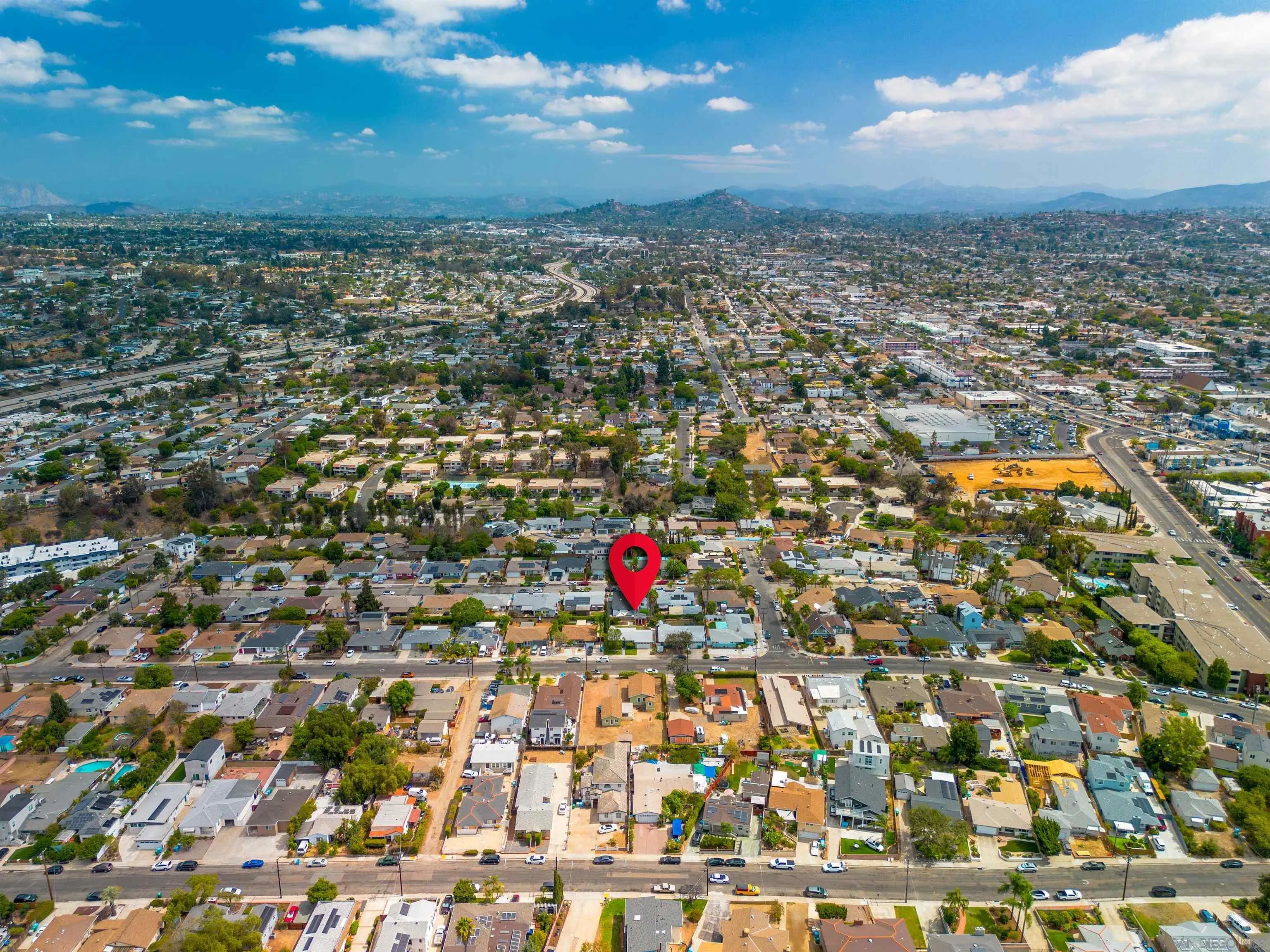 https://cdn.realtyfeed.com/cdn/127/260023293/3efbc2876df6c4ae1cbbcec45f187dc2.webp