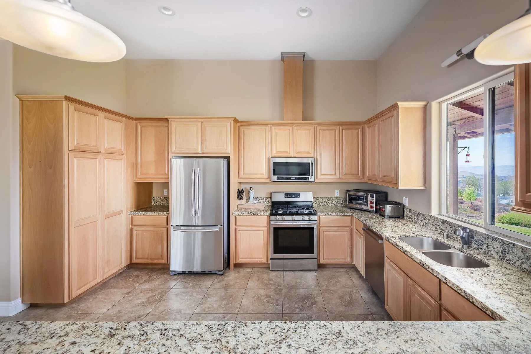 14002 Pauma Vista Drive, Valley Center, CA 92082 - Photo 5 of 25, Valley Center, CA