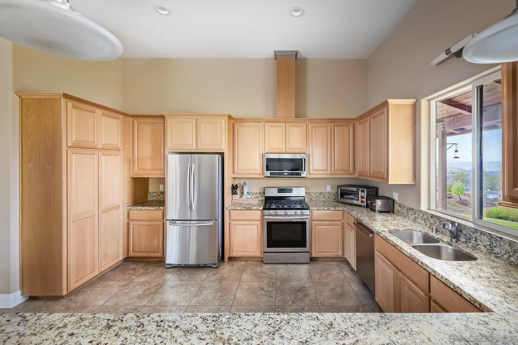 14002 Pauma Vista Drive, Valley Center, CA 92082 - Photo 4 of 25, Valley Center, CA