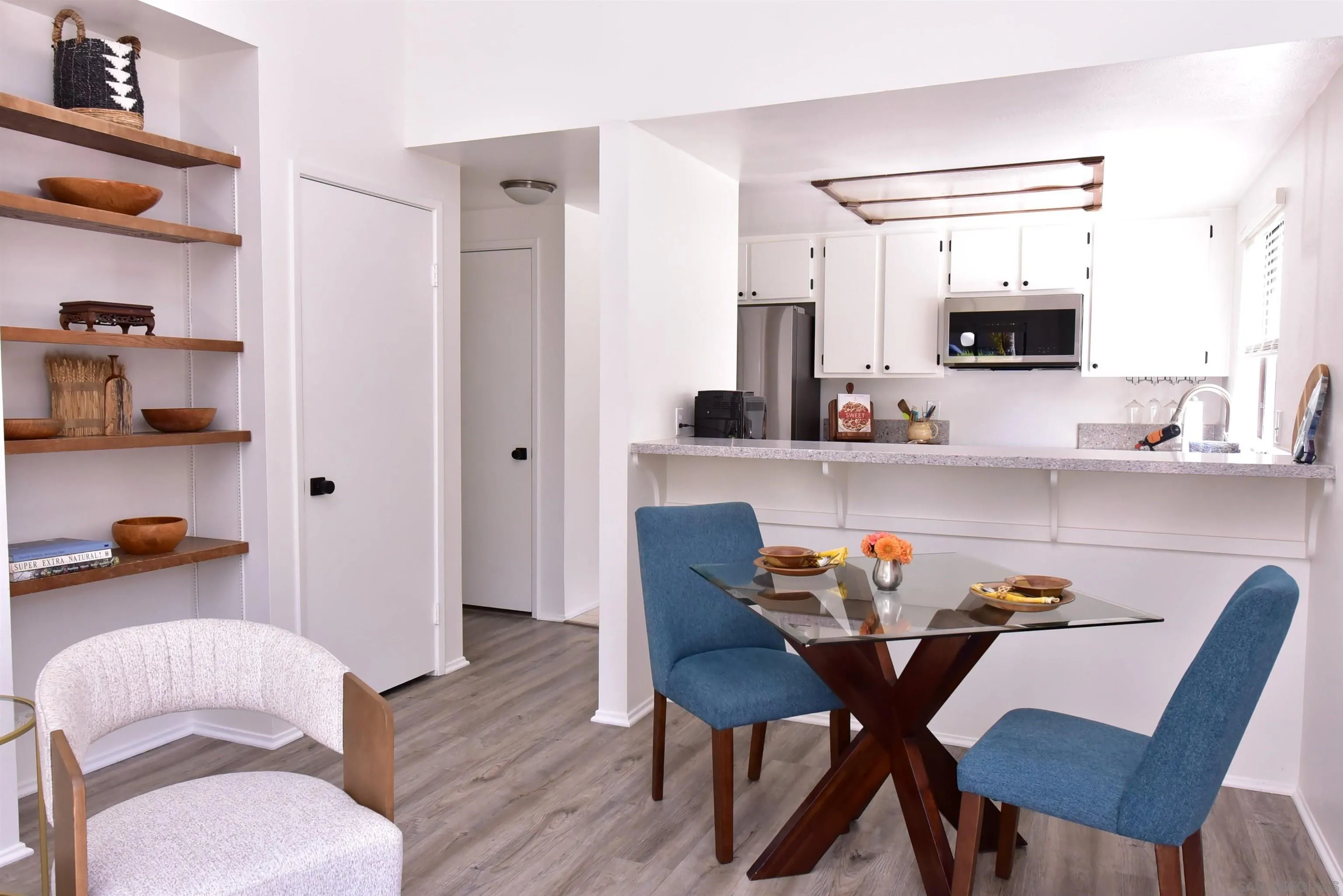 https://cdn.realtyfeed.com/cdn/127/260023298/36c0bf40707bfa55d82ba6b88cab2e52.webp