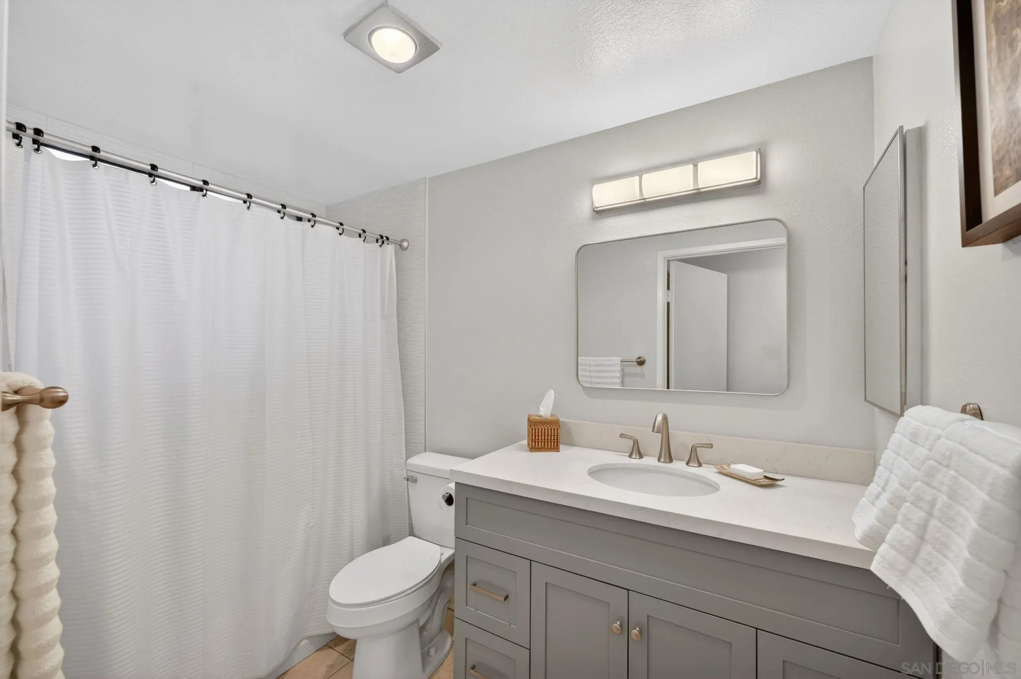 https://cdn.realtyfeed.com/cdn/127/260023298/5f903b43155c4ac42653ec9697c672c8.webp