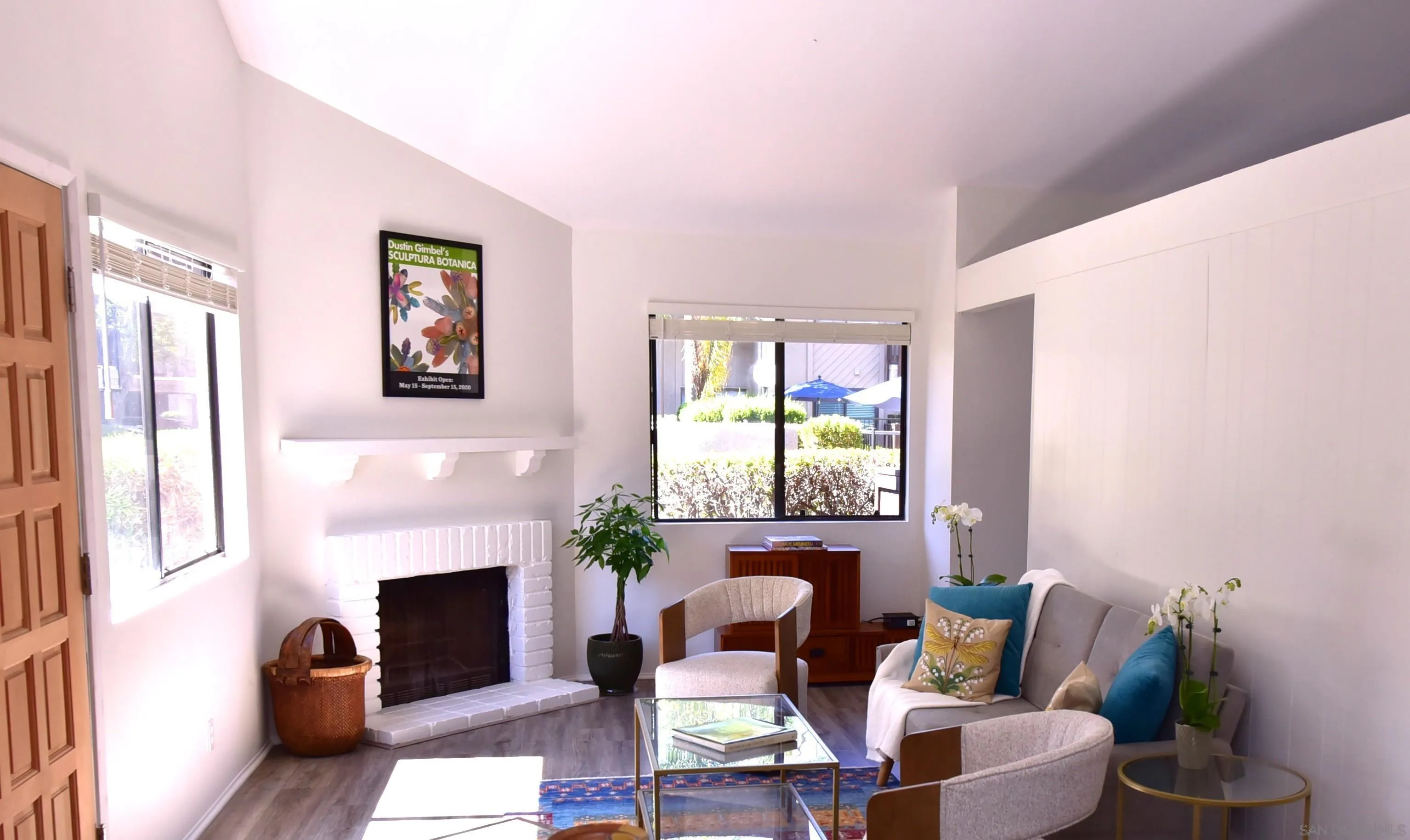 https://cdn.realtyfeed.com/cdn/127/260023298/6bb9da7559cd1206e8aaa14de655178c.webp