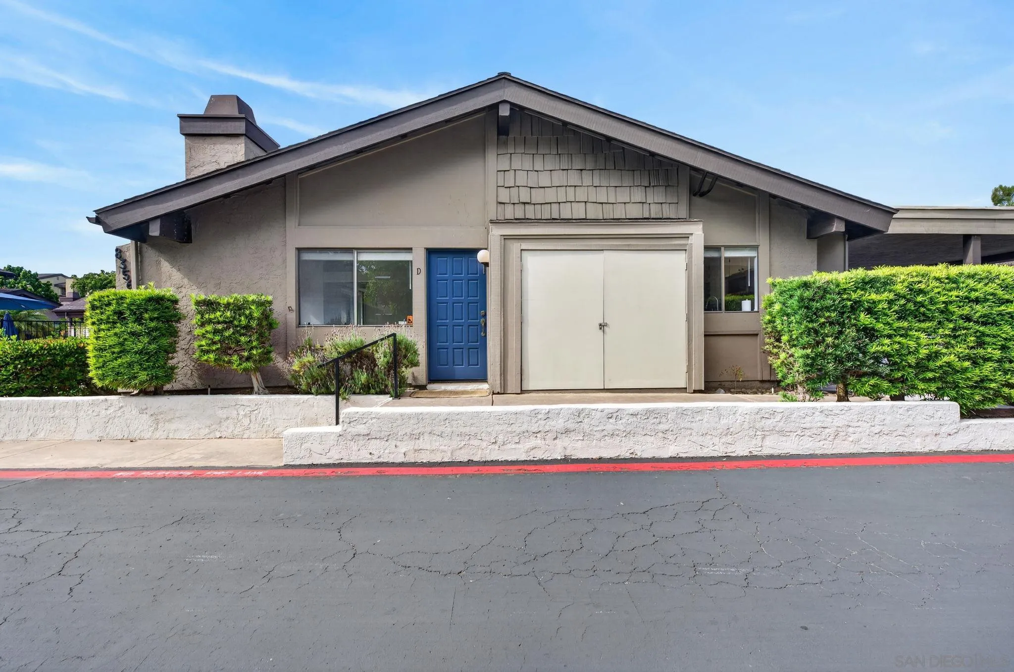 https://cdn.realtyfeed.com/cdn/127/260023298/c3c7513c740ffb4ed6981f646fbb945f.webp