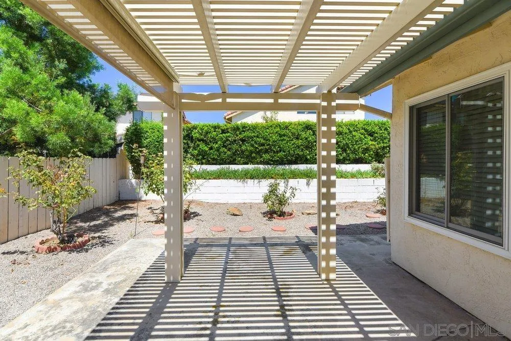 https://cdn.realtyfeed.com/cdn/127/260023299/1378d4e02dba4651c9782d3a42505f63.webp