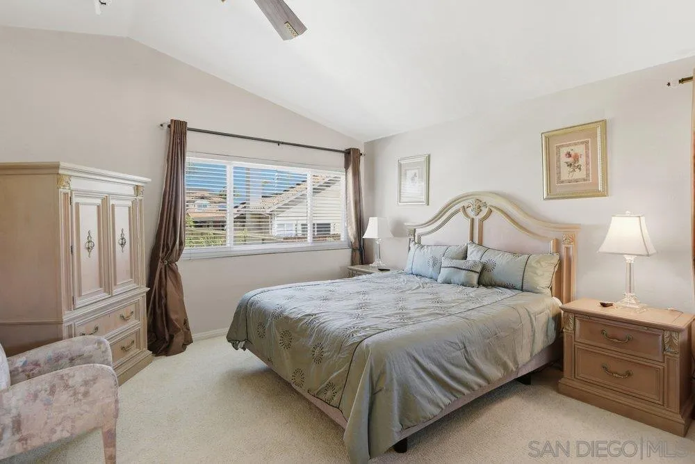 https://cdn.realtyfeed.com/cdn/127/260023299/4f56062bab4753e5a31e5f2388cbe89d.webp