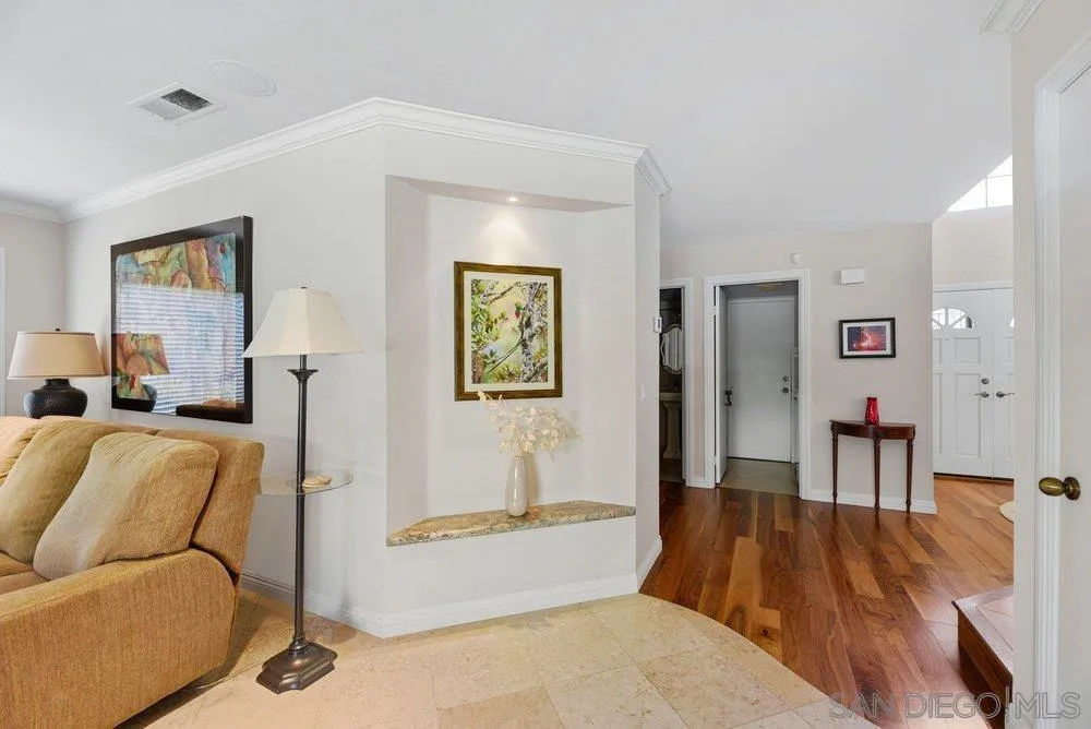 https://cdn.realtyfeed.com/cdn/127/260023299/ca200a8c4ba38539c46b85f0caff0af1.webp