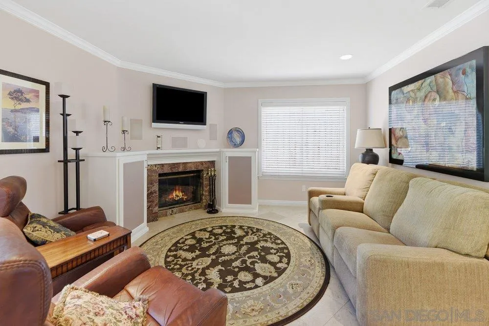 https://cdn.realtyfeed.com/cdn/127/260023299/e778ffc2da1fdd83ac866aaa3d4a96f9.webp