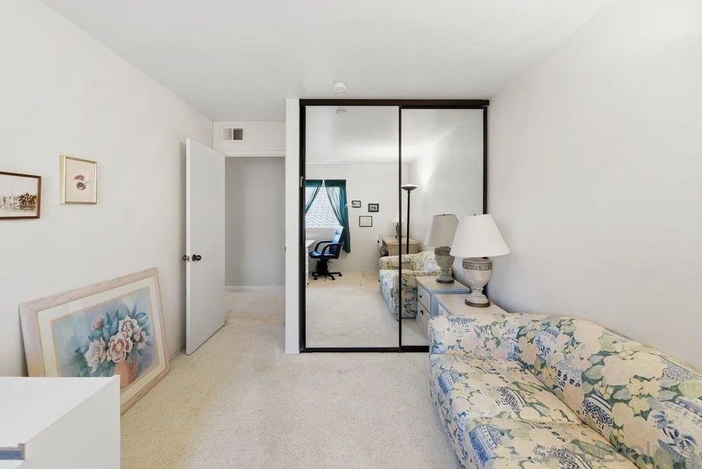 https://cdn.realtyfeed.com/cdn/127/260023299/f181a4385f9abf15a37926f6847c8c28.webp