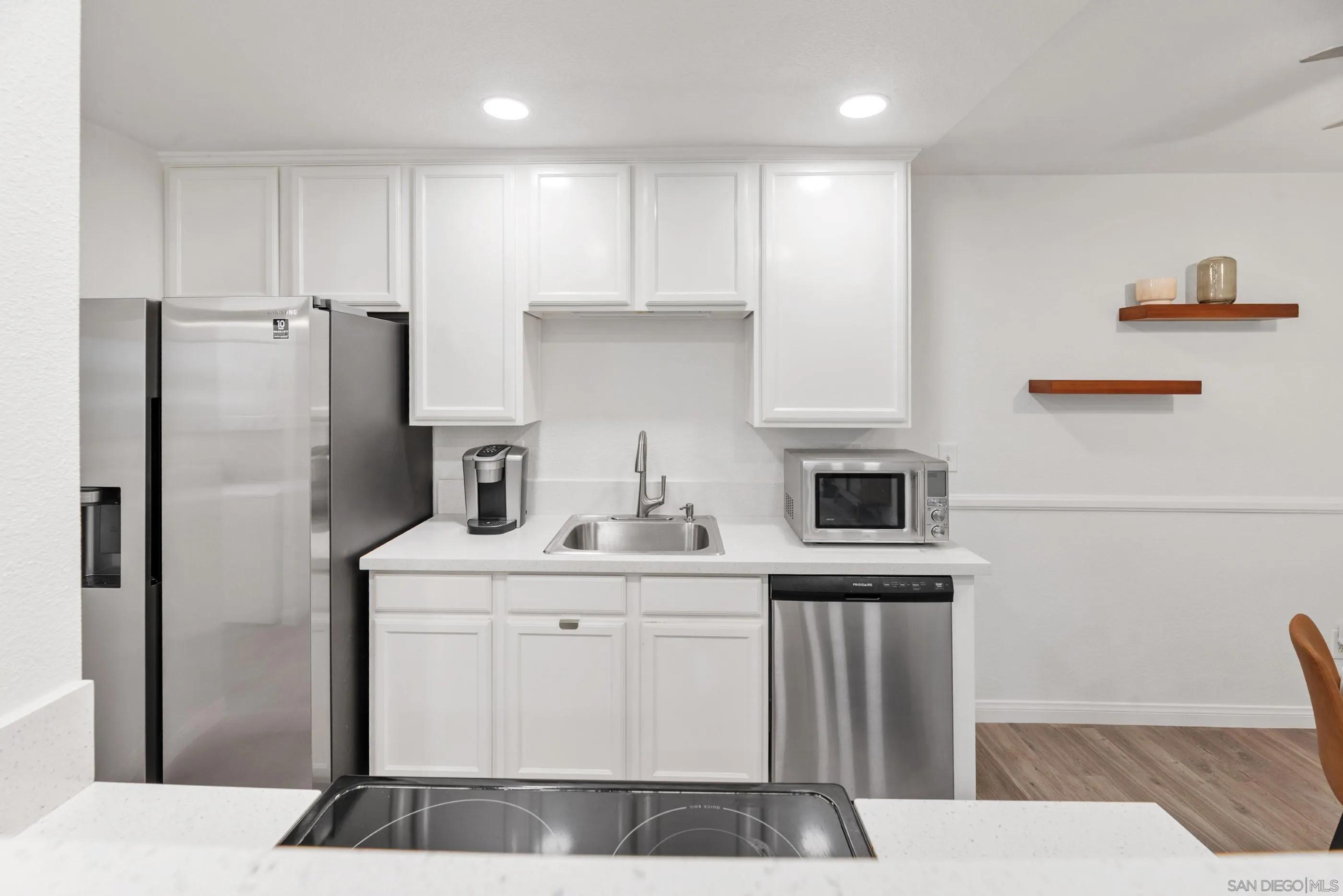 Photo #11: 2600233 Listing: Photo #11