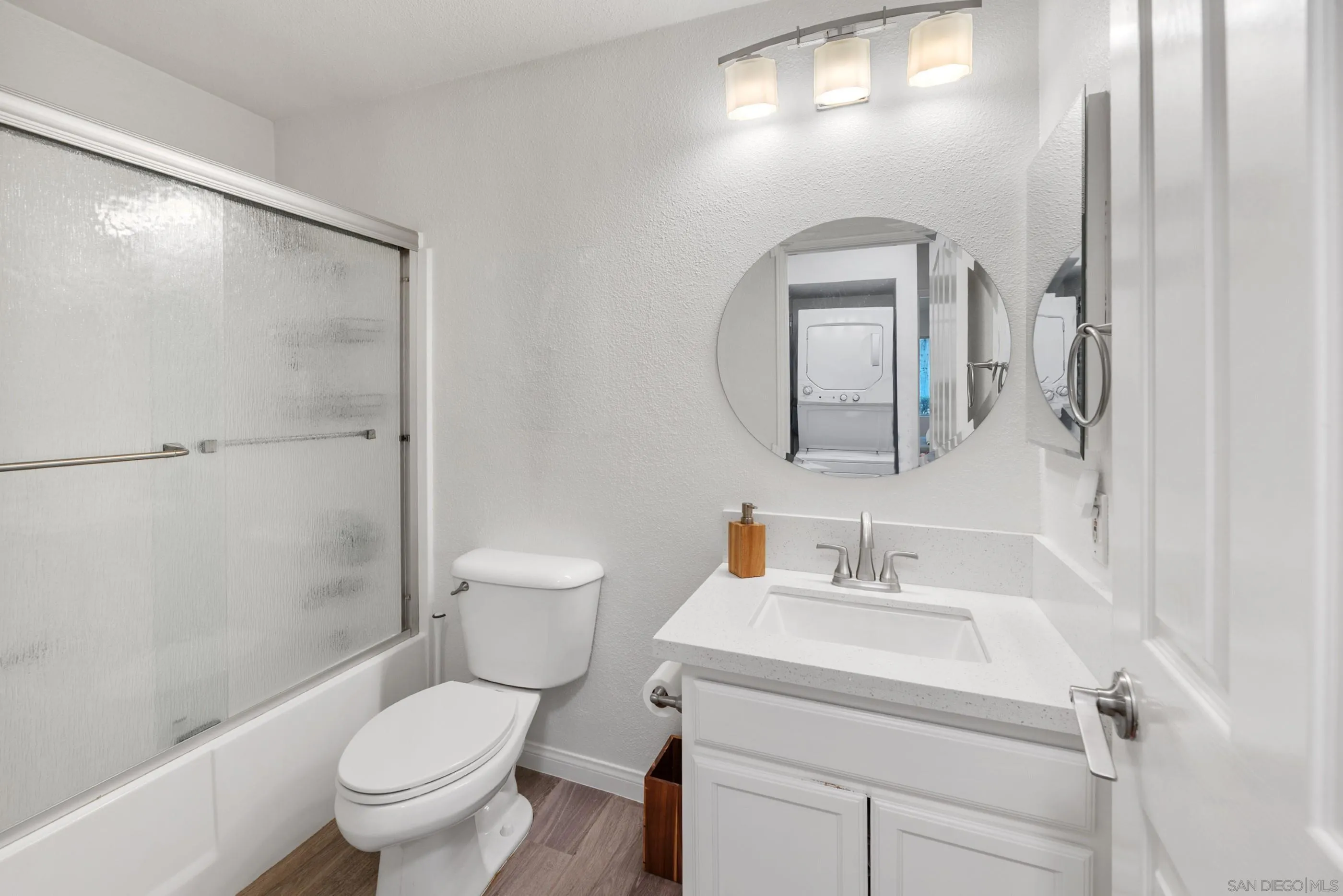 Photo #17: 2600233 Listing: Photo #17