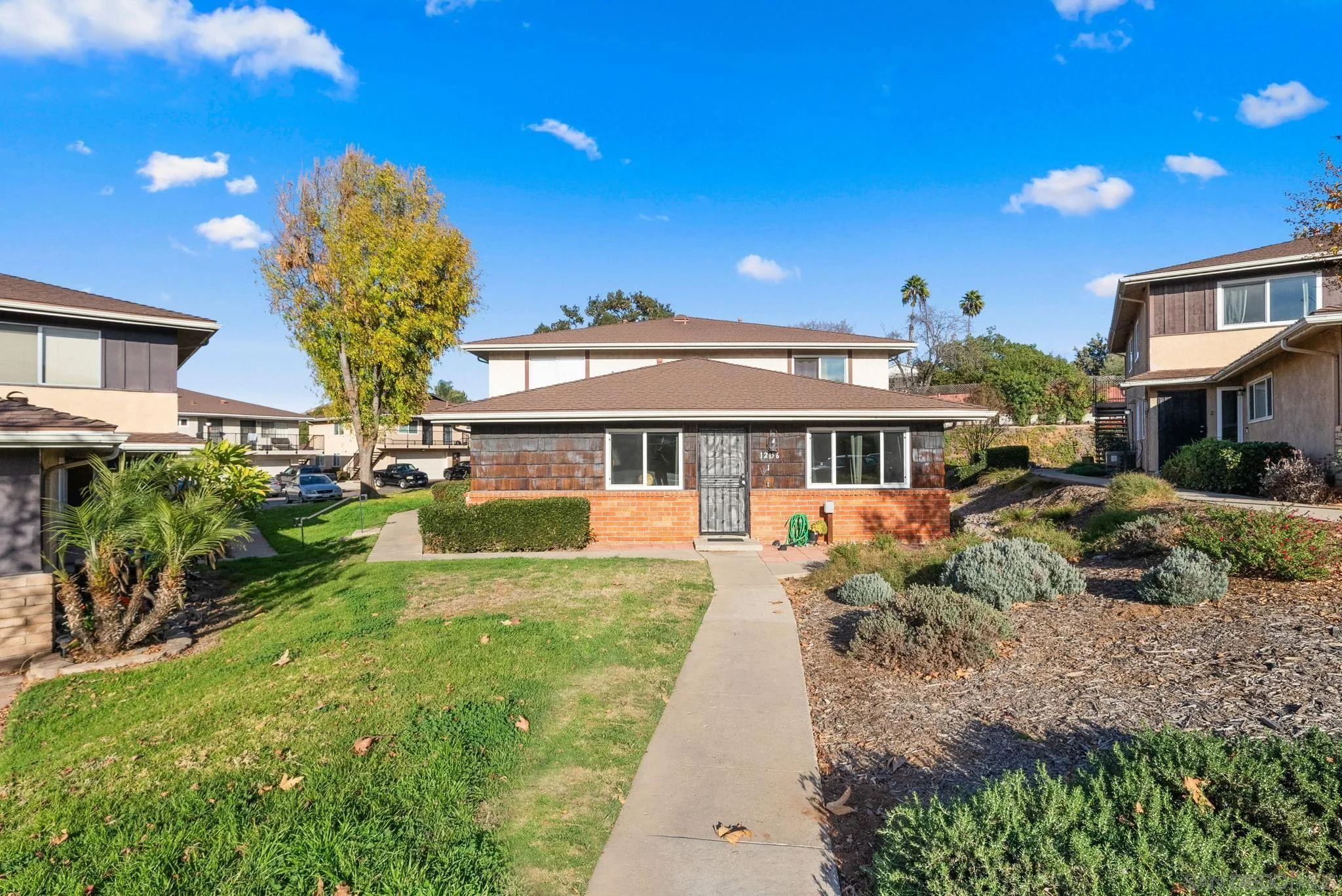 https://cdn.realtyfeed.com/cdn/127/260023300/15fc868b7344502b2b3f418333bf2074.webp