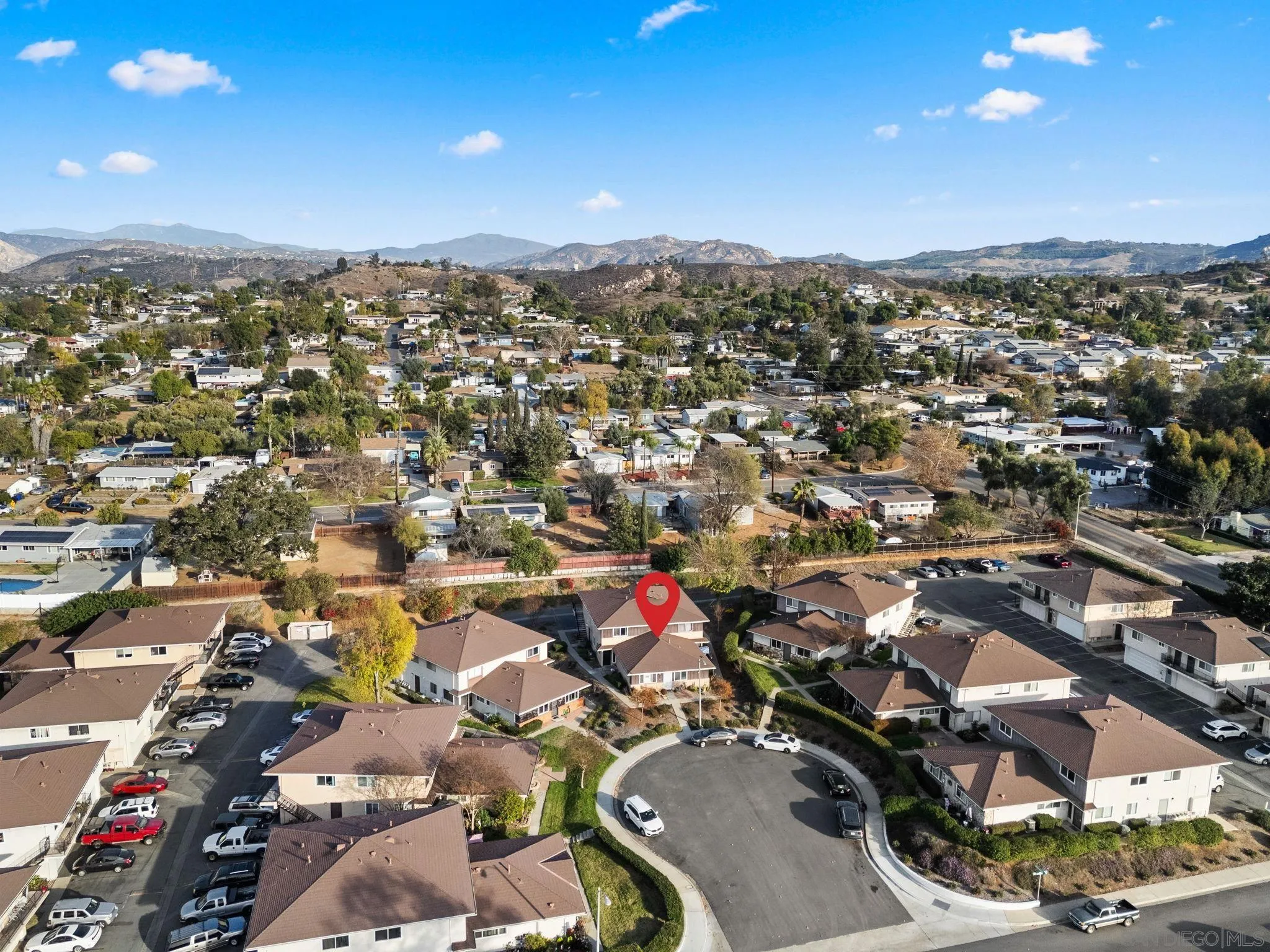https://cdn.realtyfeed.com/cdn/127/260023300/1e034d85c6ee52f17ccde65a49396836.webp