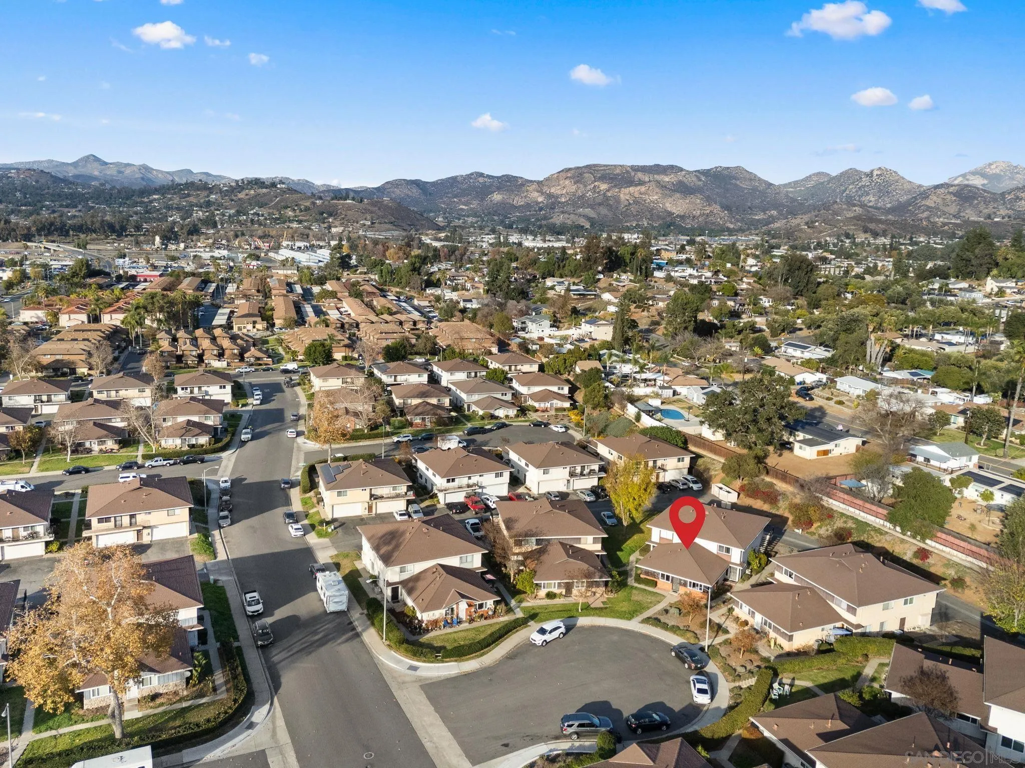 https://cdn.realtyfeed.com/cdn/127/260023300/23bbe86c3e6a299f32b5a3f47133c772.webp