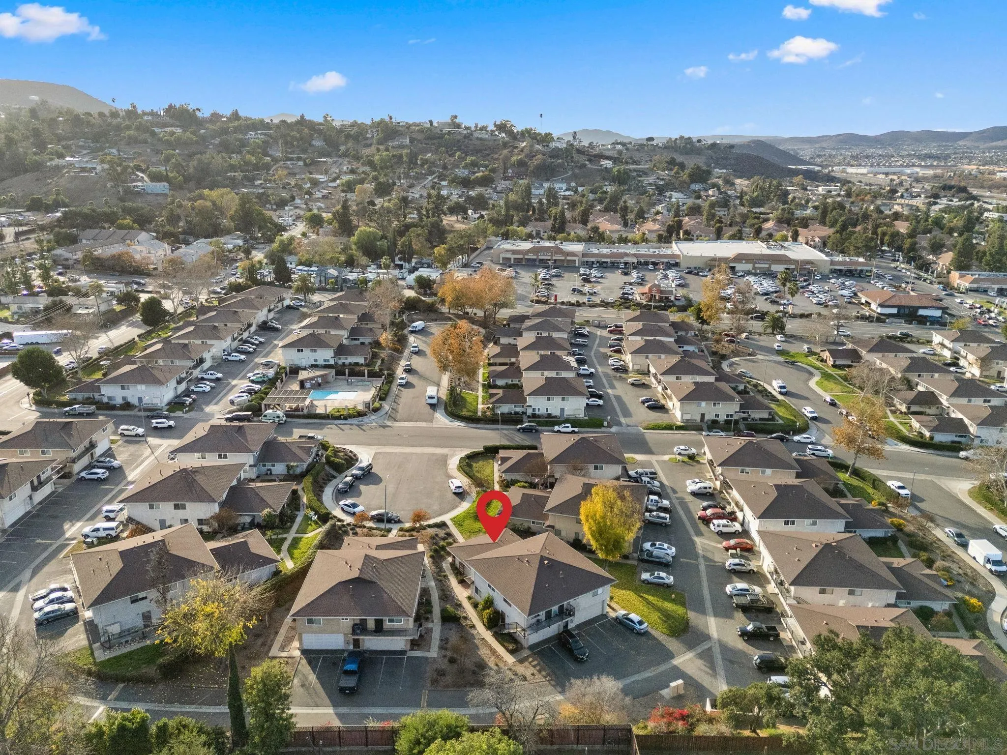 https://cdn.realtyfeed.com/cdn/127/260023300/425051b50576ffdebae099eded14bf8a.webp