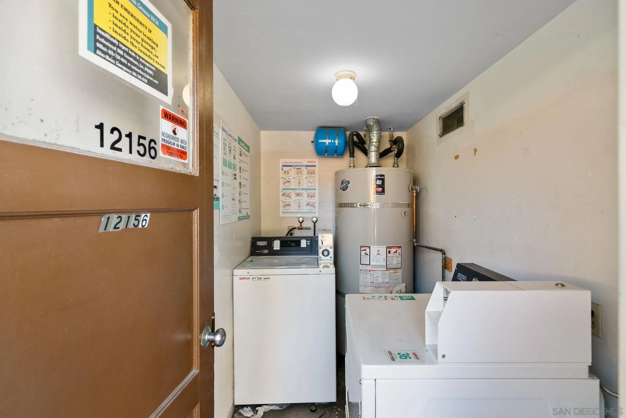 https://cdn.realtyfeed.com/cdn/127/260023300/b1b9aaa48db1aba03ede1a64f0195a97.webp