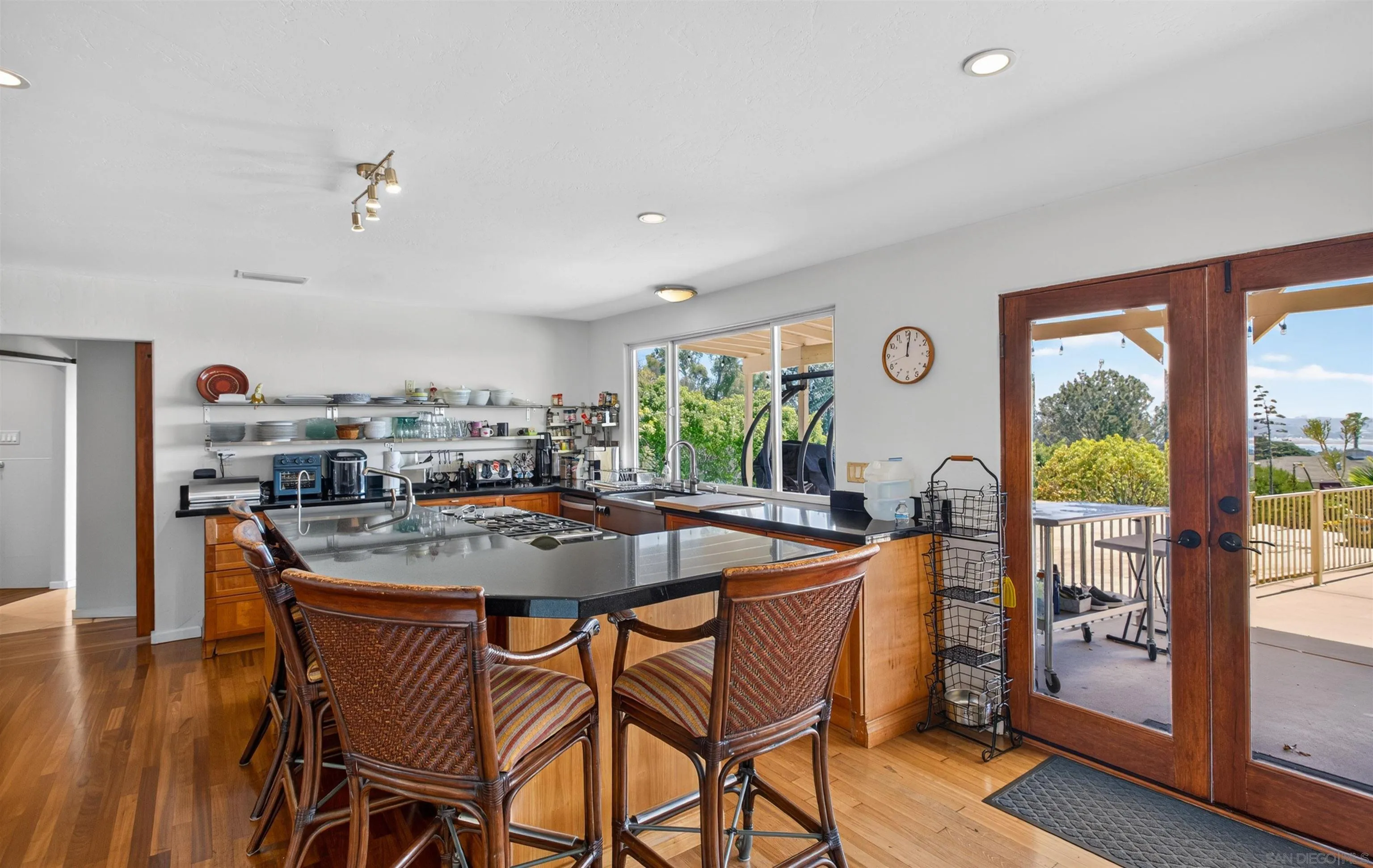 https://cdn.realtyfeed.com/cdn/127/260023301/6c6642cf864c3badf01d923aa979ae74.webp