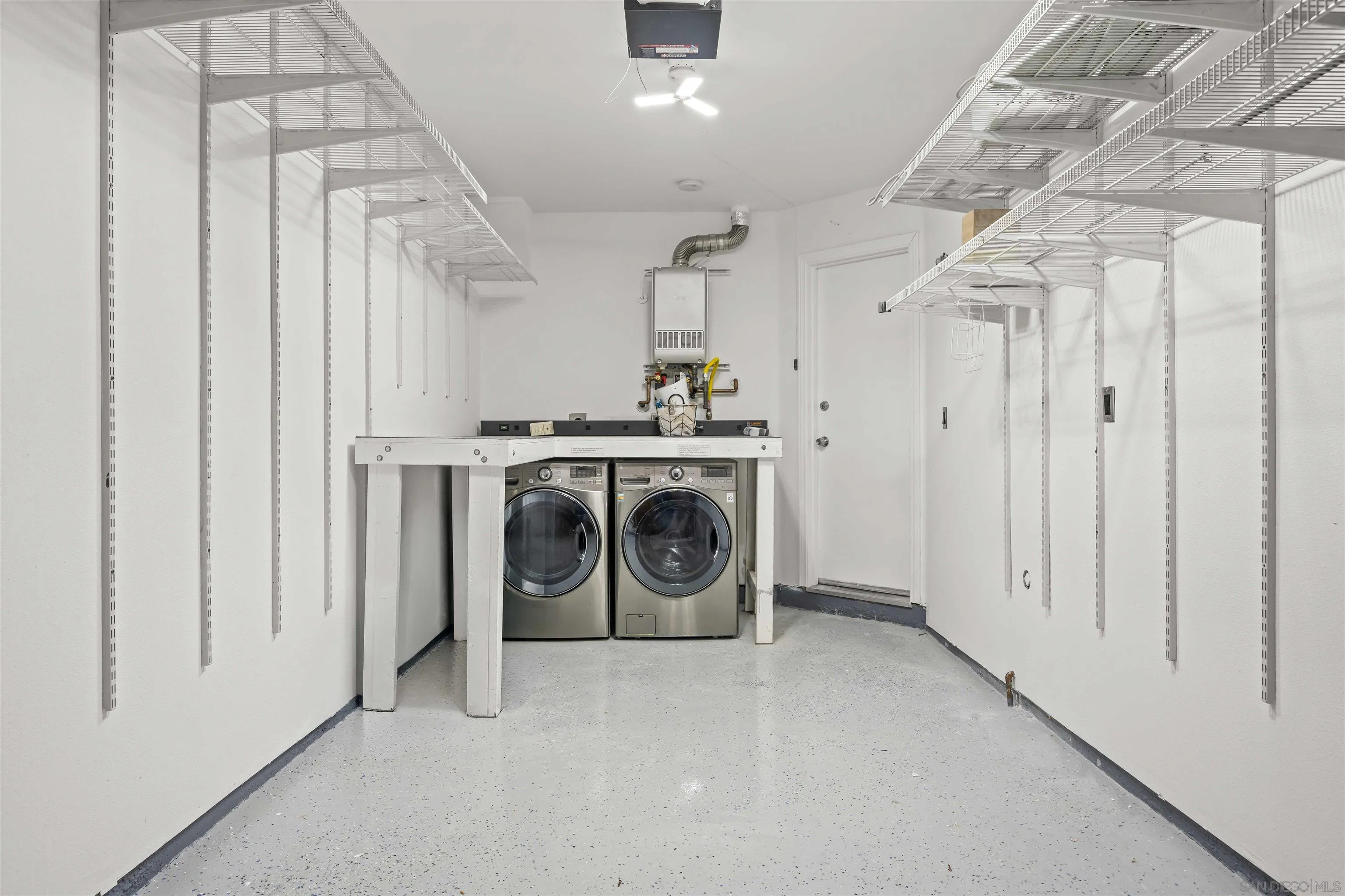 https://cdn.realtyfeed.com/cdn/127/260023304/69a5528d12476ed2edc46421b9411d3d.webp