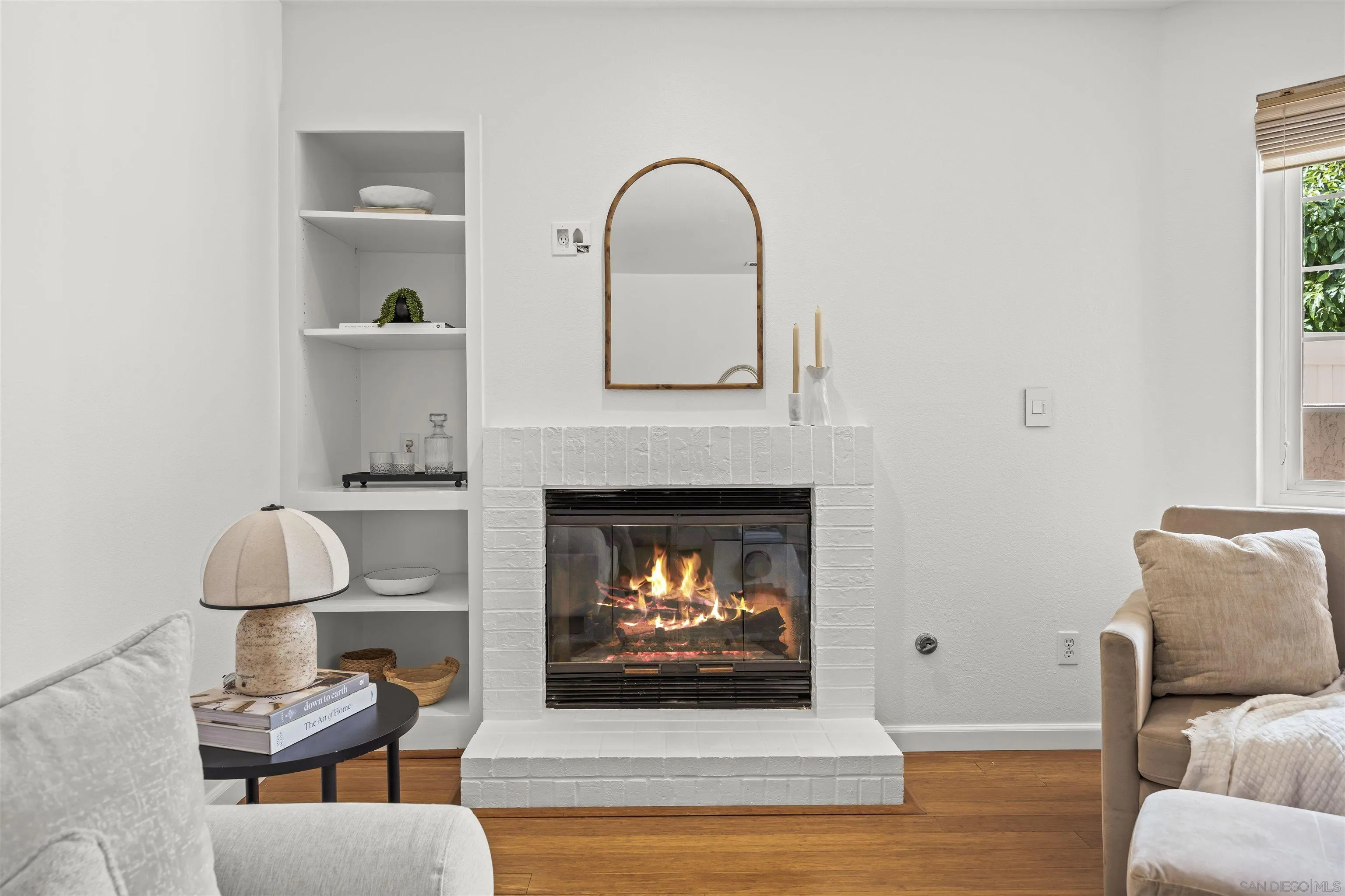 https://cdn.realtyfeed.com/cdn/127/260023304/7cbdc2b1f960417d9f5aeffb95f489e3.webp