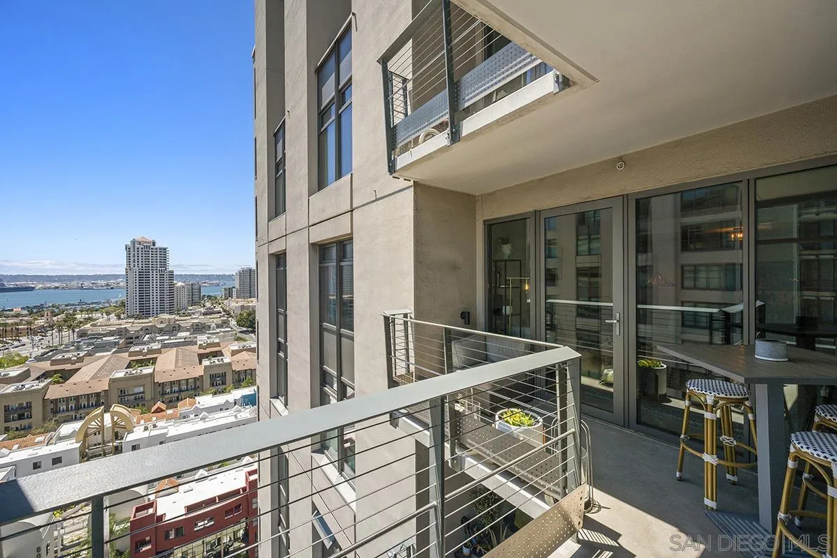 https://cdn.realtyfeed.com/cdn/127/260023322/052cc4a7731b8bc4a9622138185425a1.webp