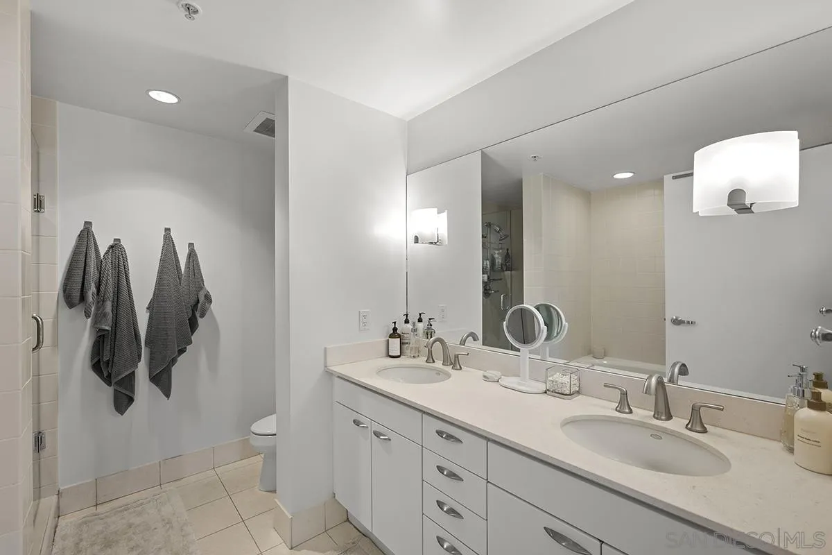 https://cdn.realtyfeed.com/cdn/127/260023322/13ca11a62e71d9d680735c17feb09105.webp