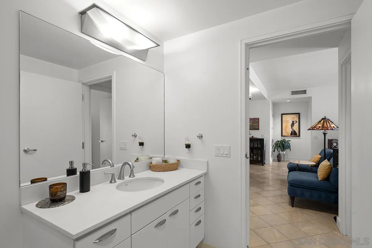 https://cdn.realtyfeed.com/cdn/127/260023322/2d4d6a17c72ad86f77c476b68e606d6a.webp
