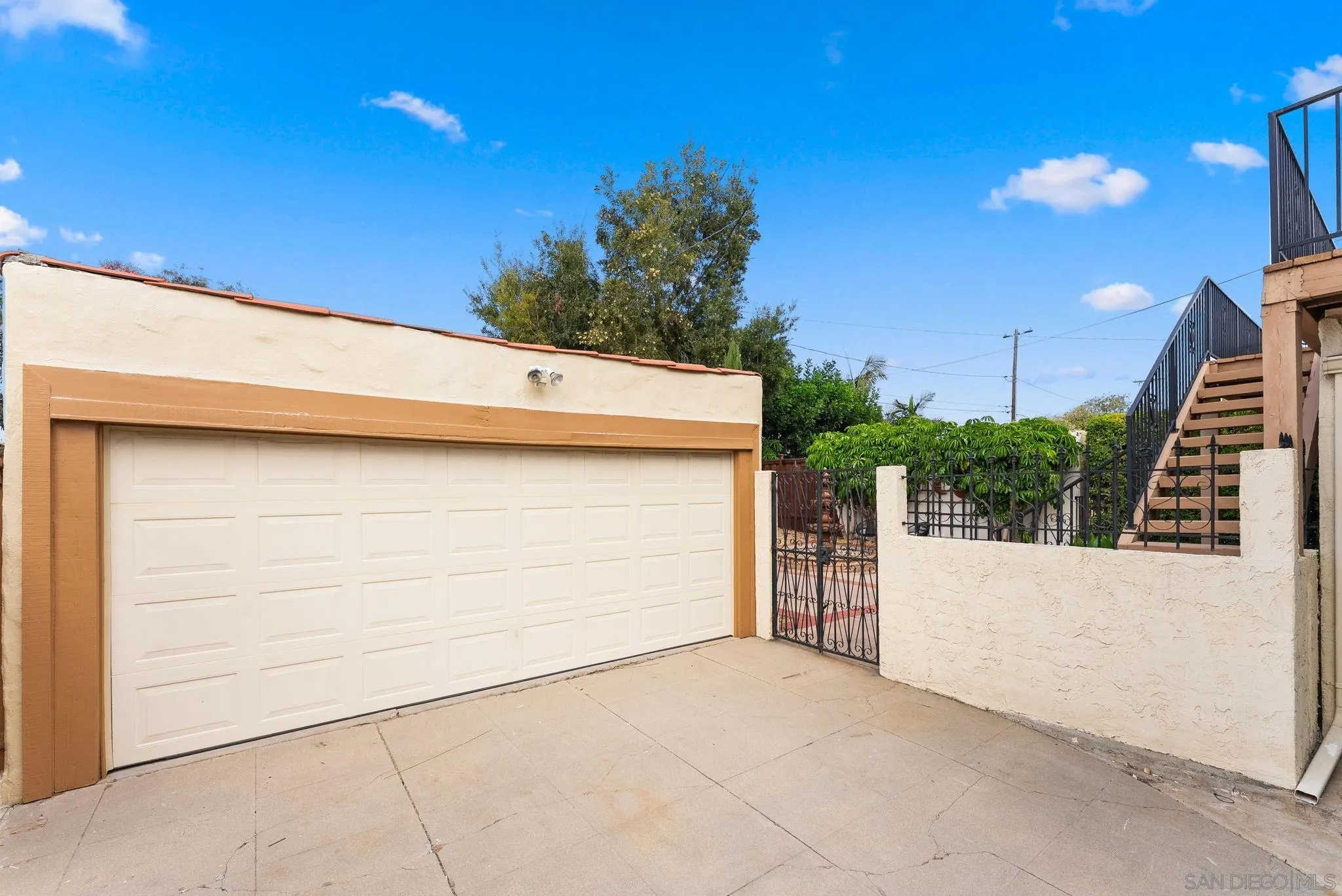 https://cdn.realtyfeed.com/cdn/127/260023326/63159041640a42321f9e71df83592f8a.webp