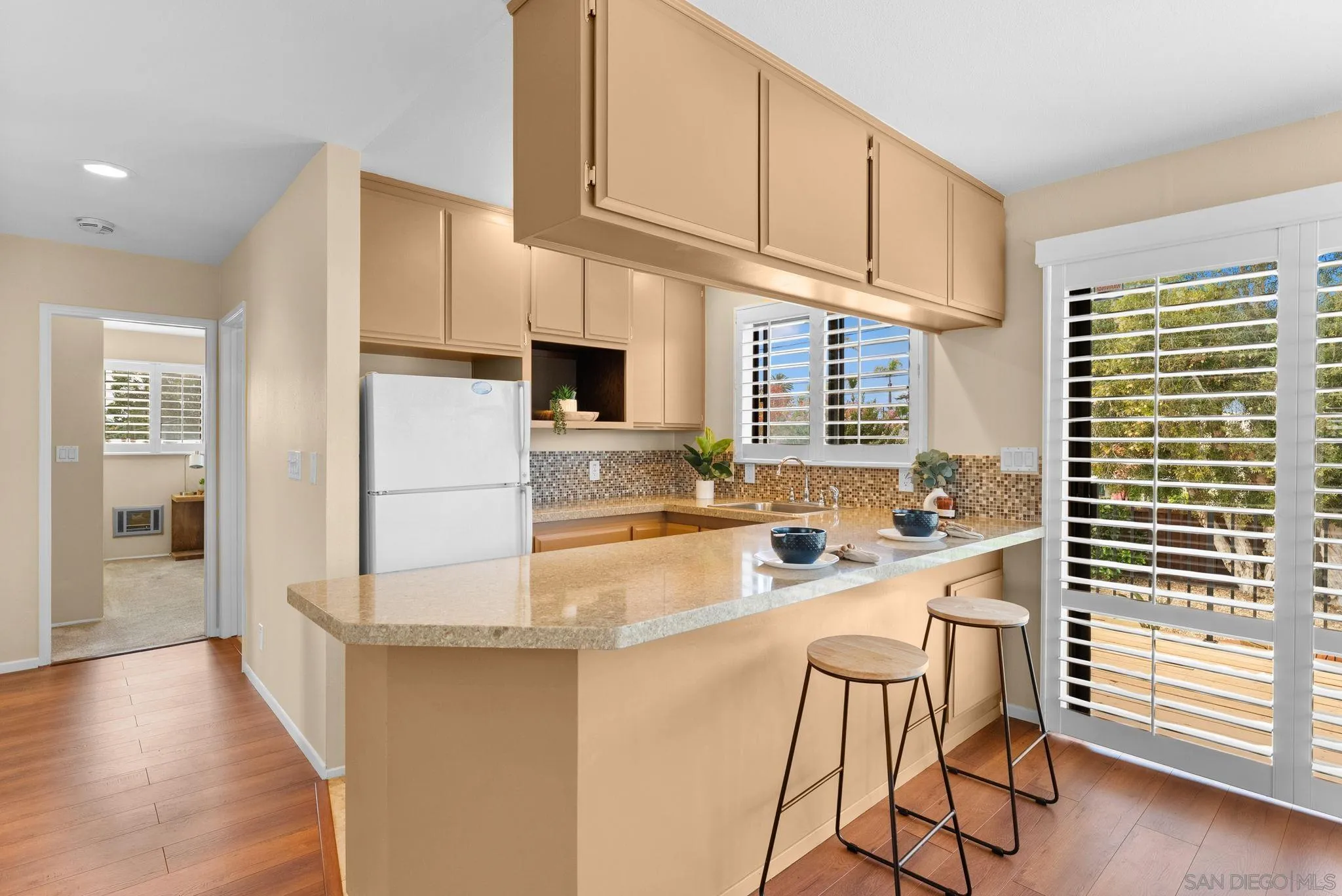 https://cdn.realtyfeed.com/cdn/127/260023326/cef6ee31bf5f22462d301f0f81d38167.webp