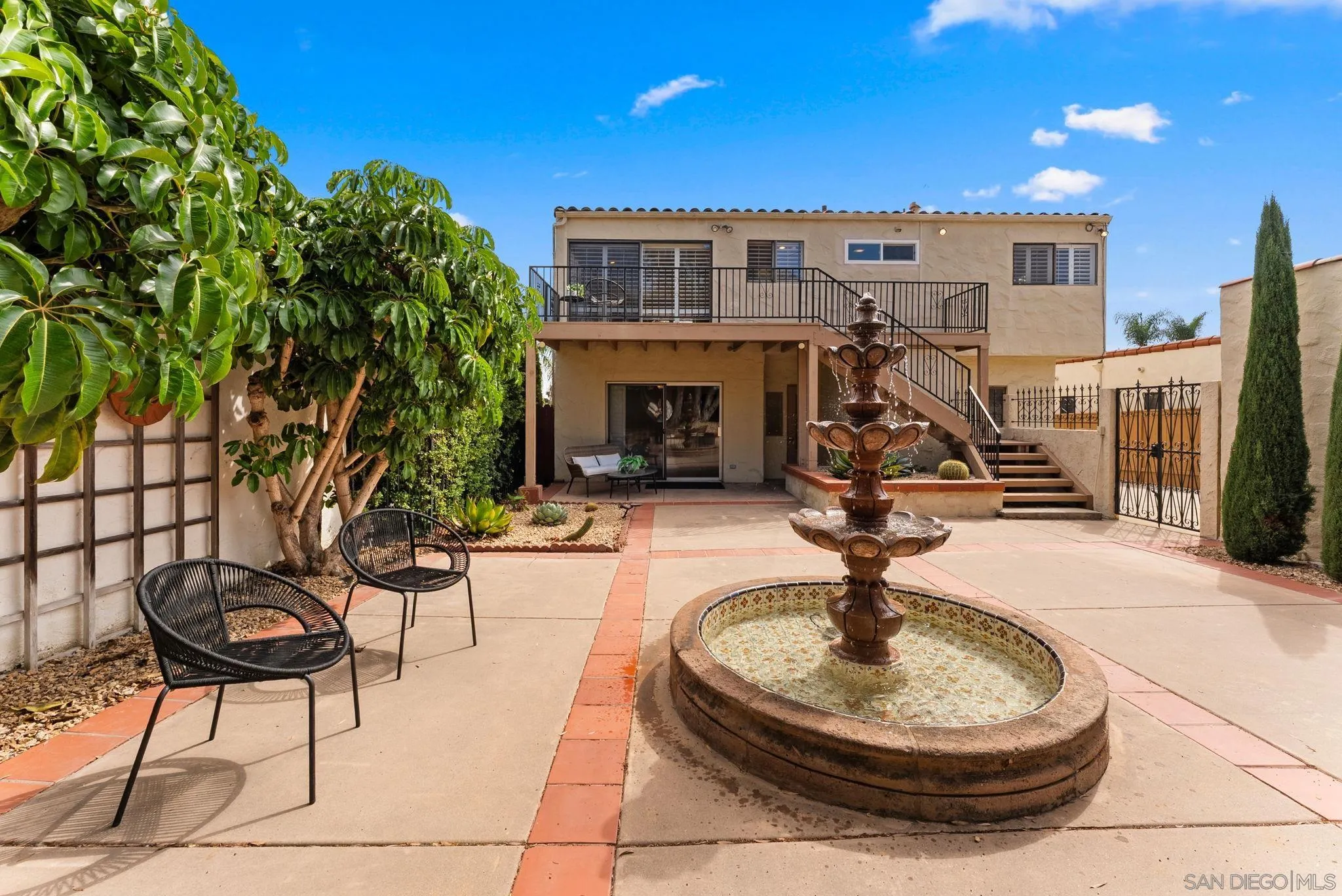 https://cdn.realtyfeed.com/cdn/127/260023326/d53af79ad9d4b53856bb0233dbea91a1.webp