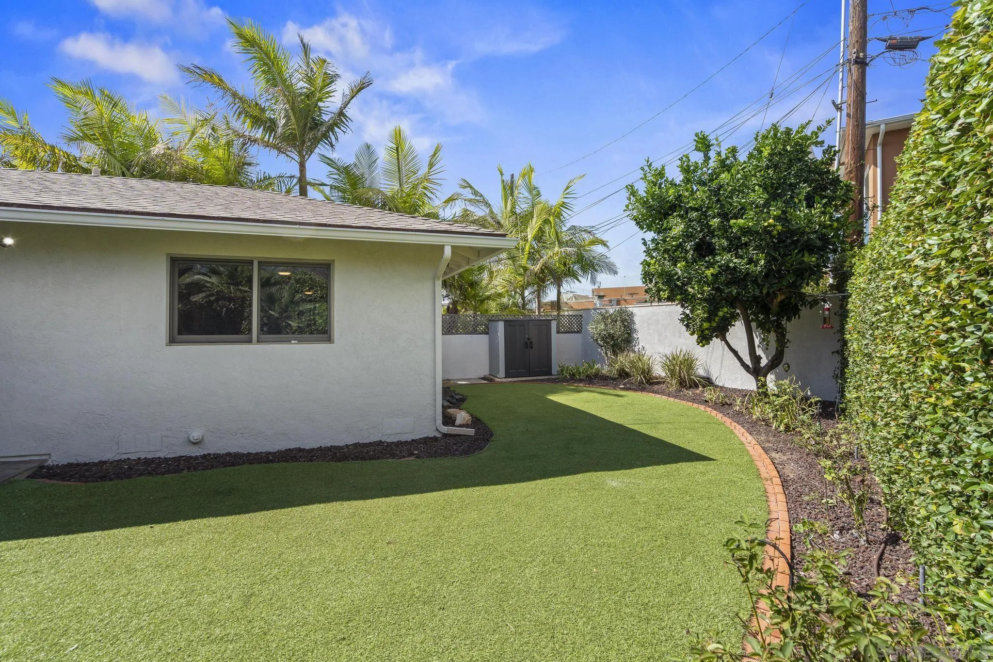 https://cdn.realtyfeed.com/cdn/127/260023329/430ab2055c8faaaba25724284a04ba27.webp