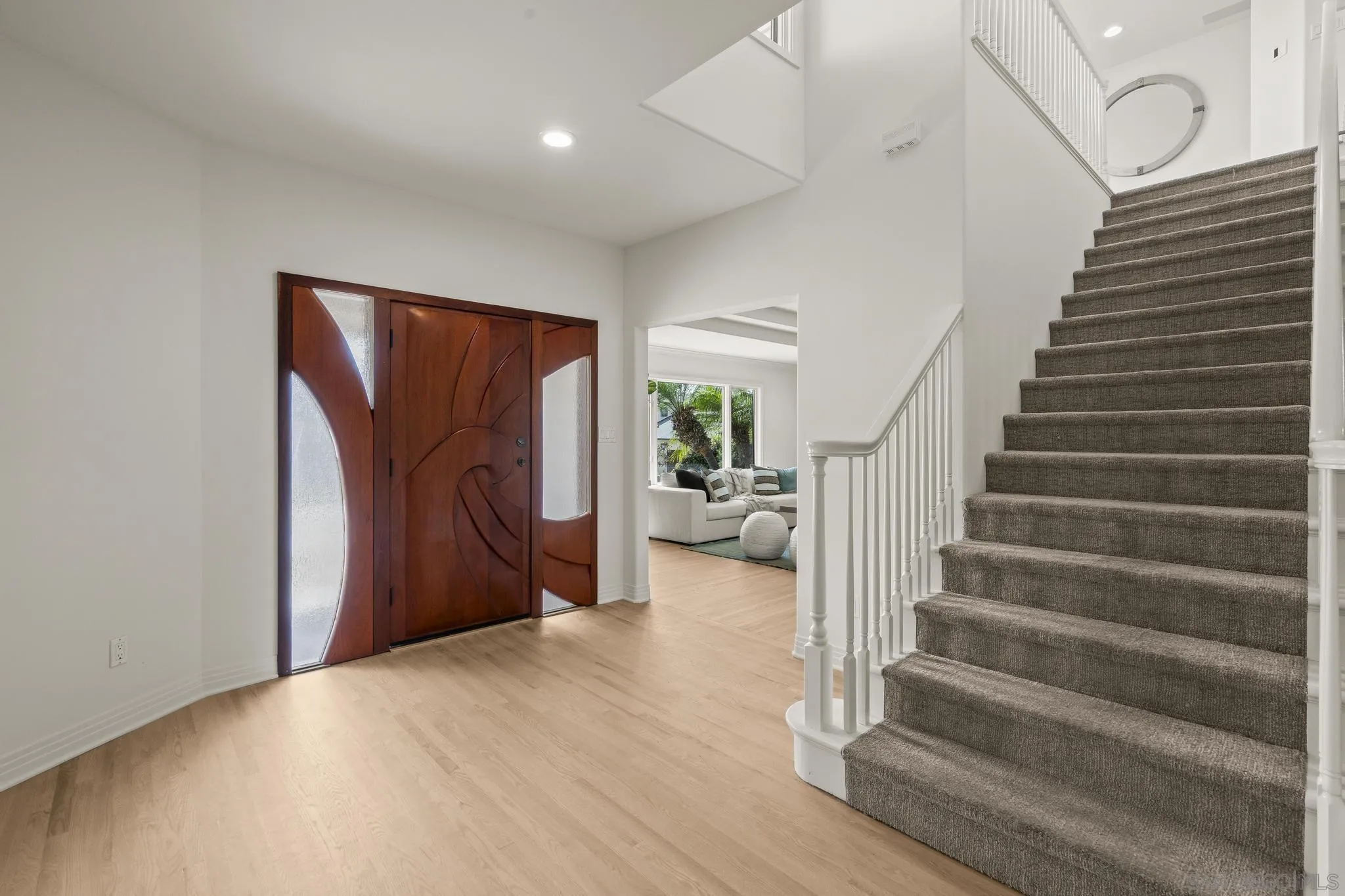 https://cdn.realtyfeed.com/cdn/127/260023329/b23be1d9b3a732069a0830e75e637232.webp