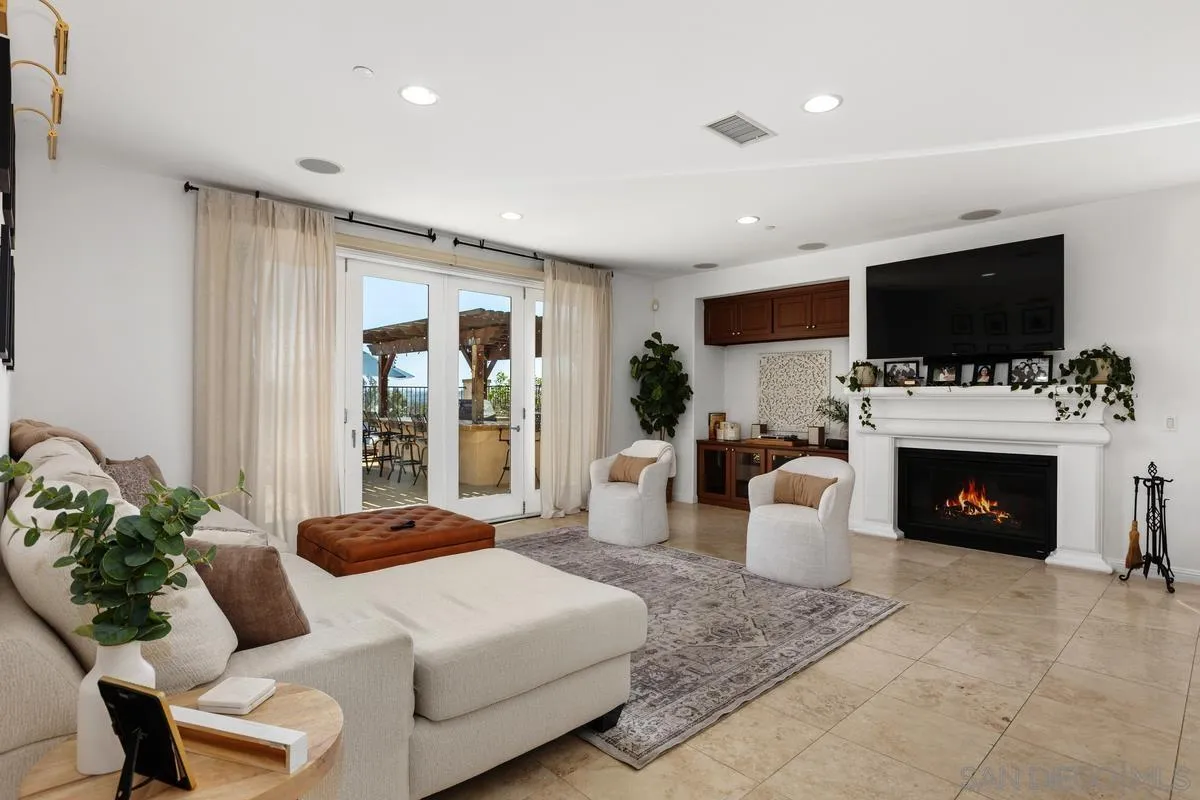 1157 Village, Oceanside, CA 92057 - Photo 5 of 36, Oceanside, CA