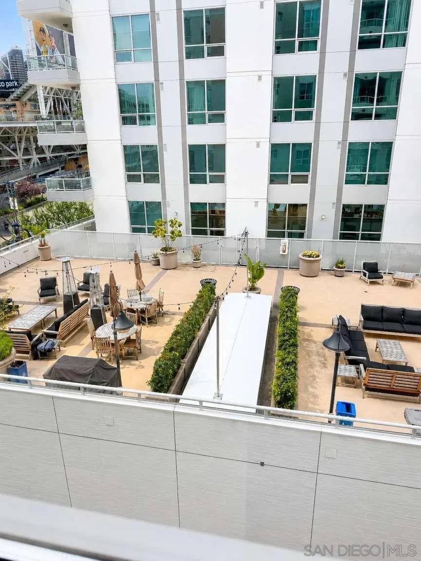 https://cdn.realtyfeed.com/cdn/127/260023335/faab73fc968041c5b670e7396ea0de28.webp