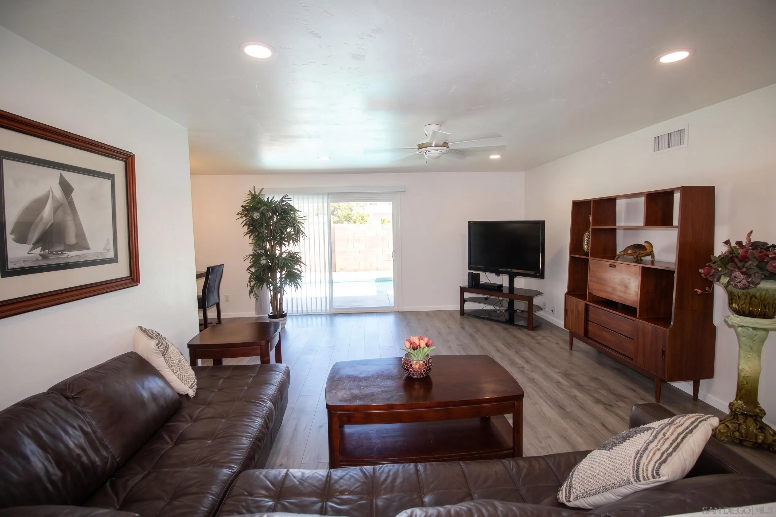 https://cdn.realtyfeed.com/cdn/127/260023338/ec89325942963900f1d3a358c823b69b.webp
