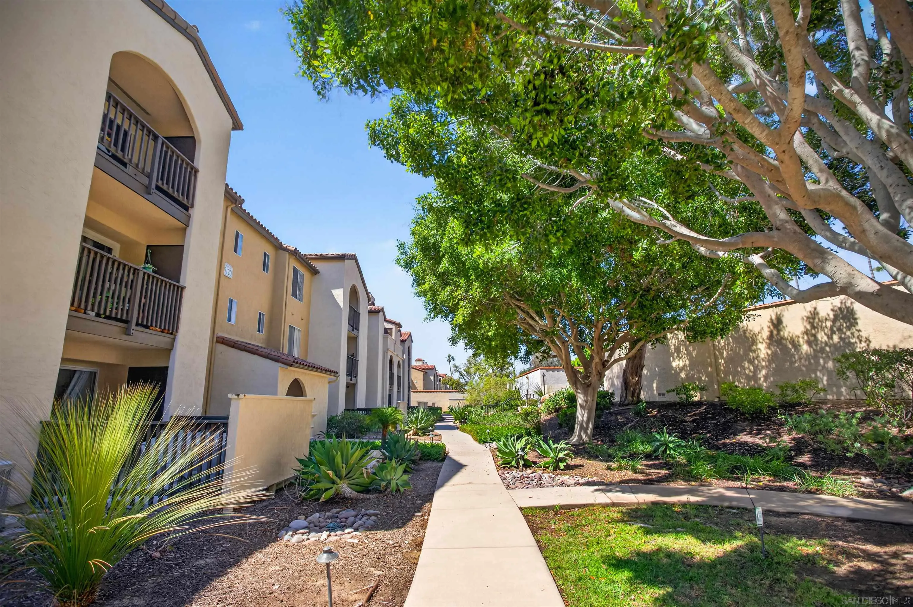 https://cdn.realtyfeed.com/cdn/127/260023340/3dc473519e7f796c03ea2def60005763.webp