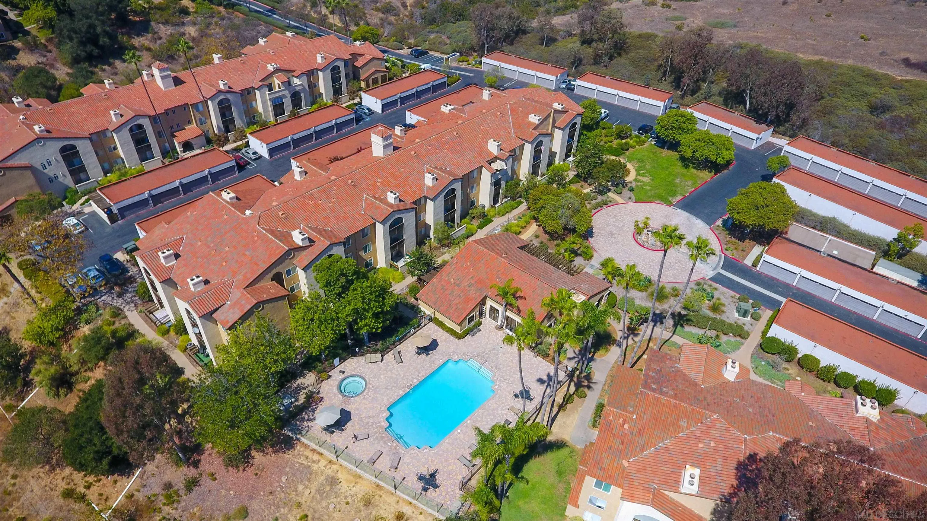 https://cdn.realtyfeed.com/cdn/127/260023340/695f0c44378b9b40f575802b6c05e33b.webp