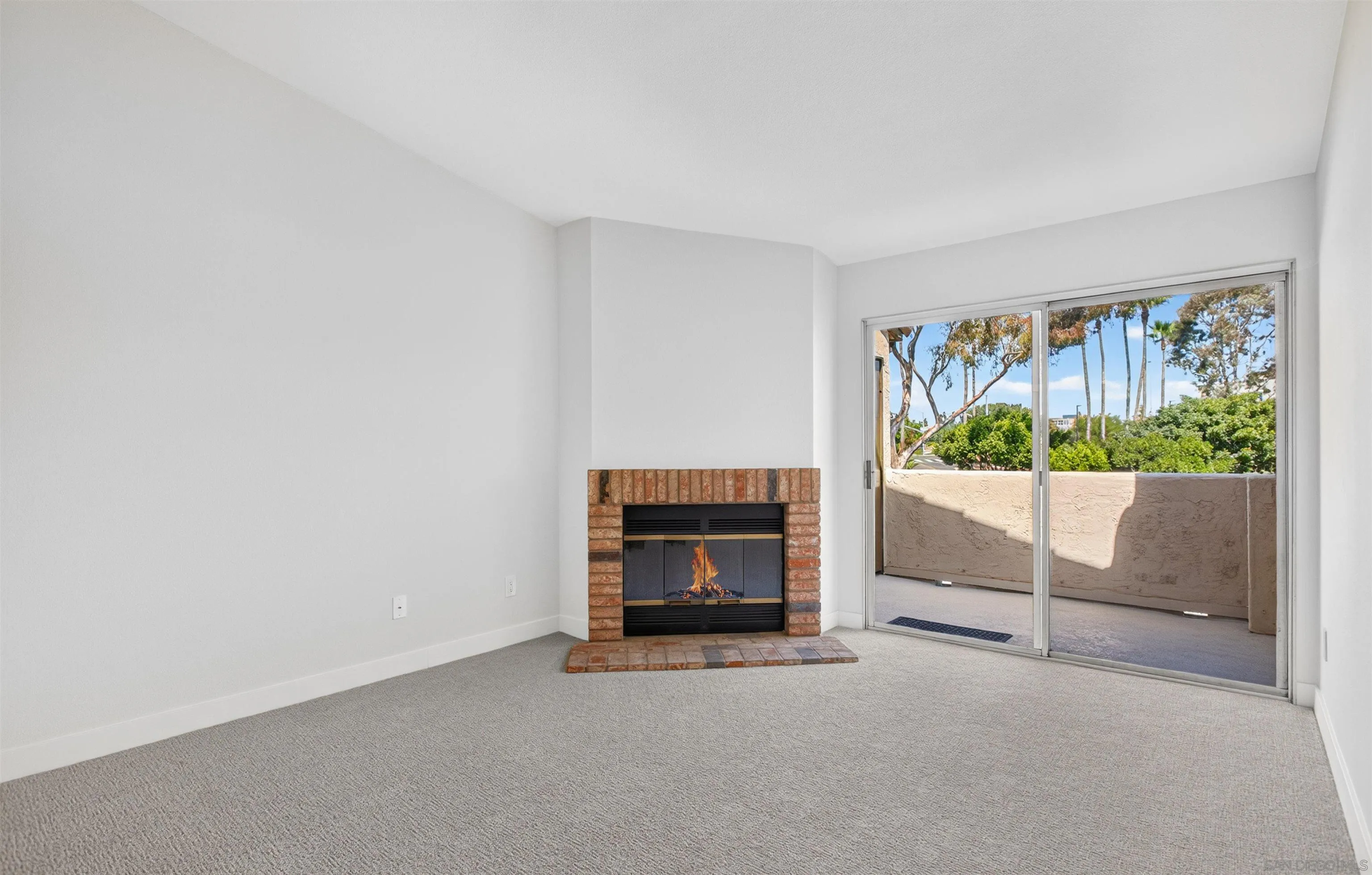 https://cdn.realtyfeed.com/cdn/127/260023340/6f5257cc33a2c7521fc76d6ac5a251a0.webp