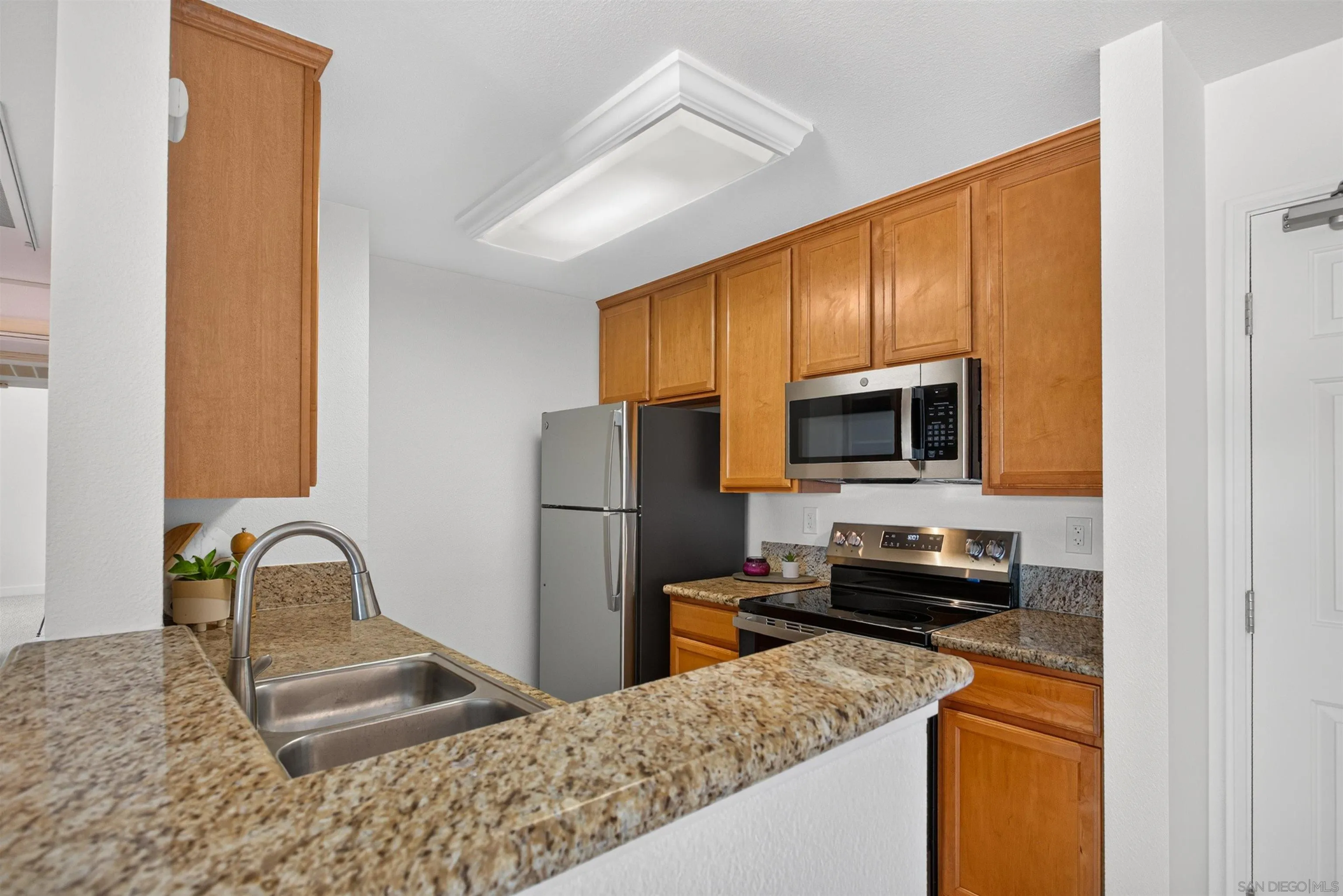 https://cdn.realtyfeed.com/cdn/127/260023340/b0cd1f010aa2e076aa8144b65ca033fa.webp