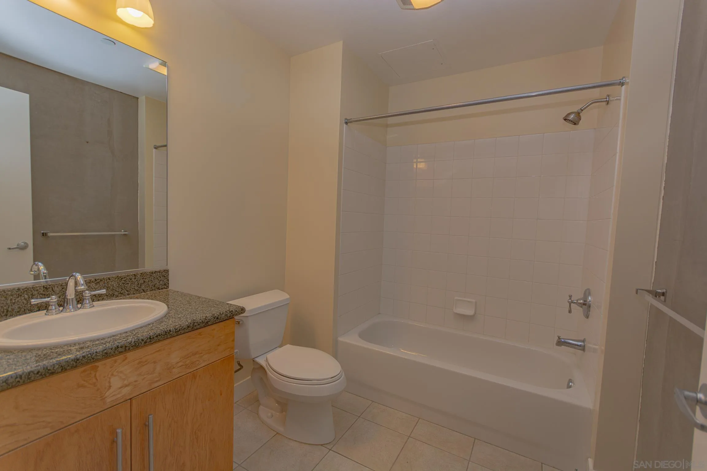 https://cdn.realtyfeed.com/cdn/127/260023343/37ce4231d1e12b815dd005eb955cdf19.webp