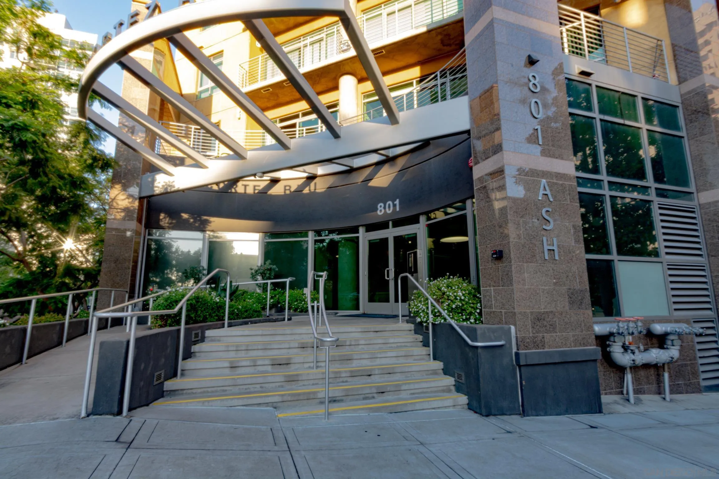 https://cdn.realtyfeed.com/cdn/127/260023343/fde58569867739b1c7efec646fb61d05.webp