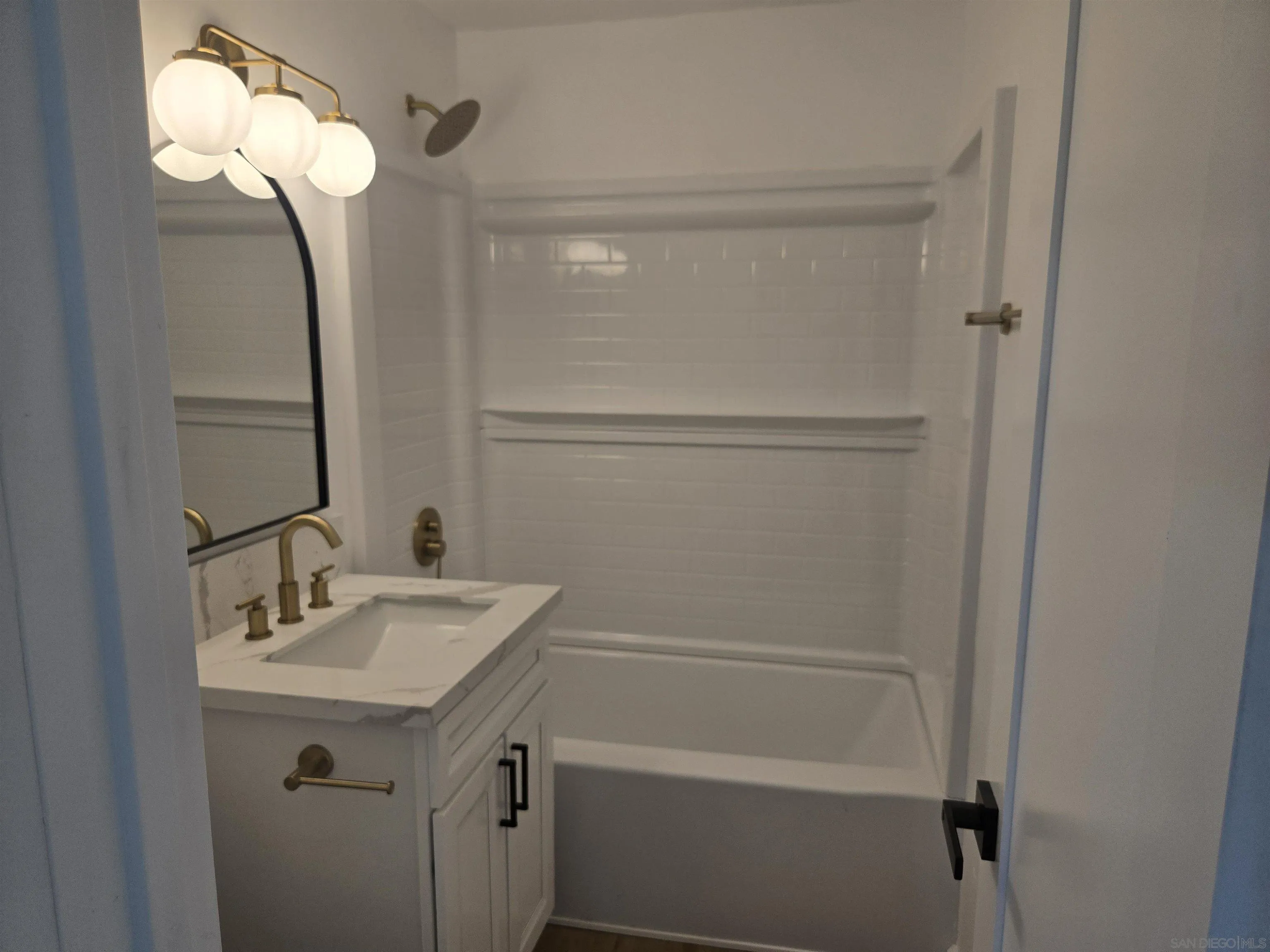 https://cdn.realtyfeed.com/cdn/127/260023345/7e6a705917e296da4a6718597d5b88ab.webp